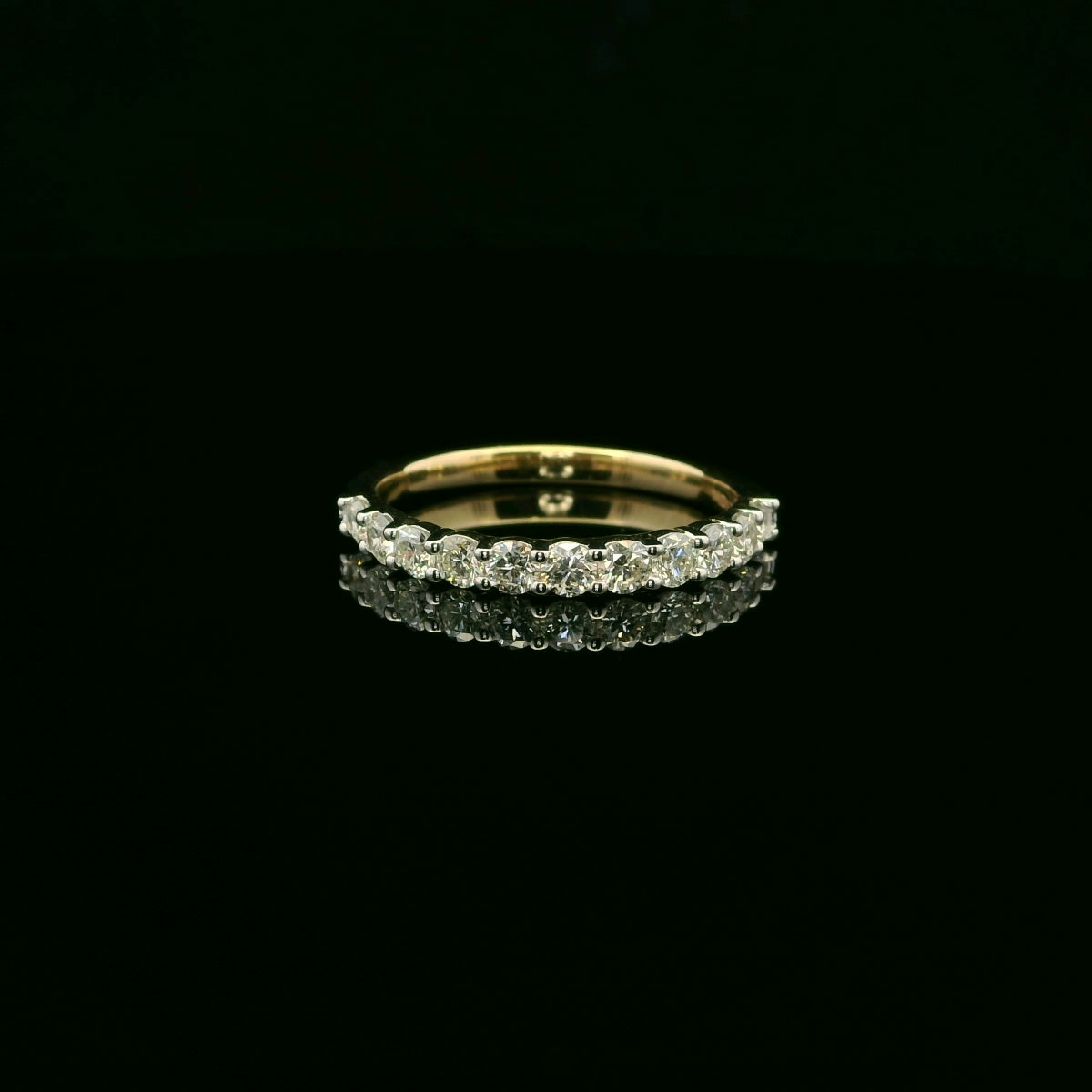 CHURUMBELA DE ORO CON DIAMANTES