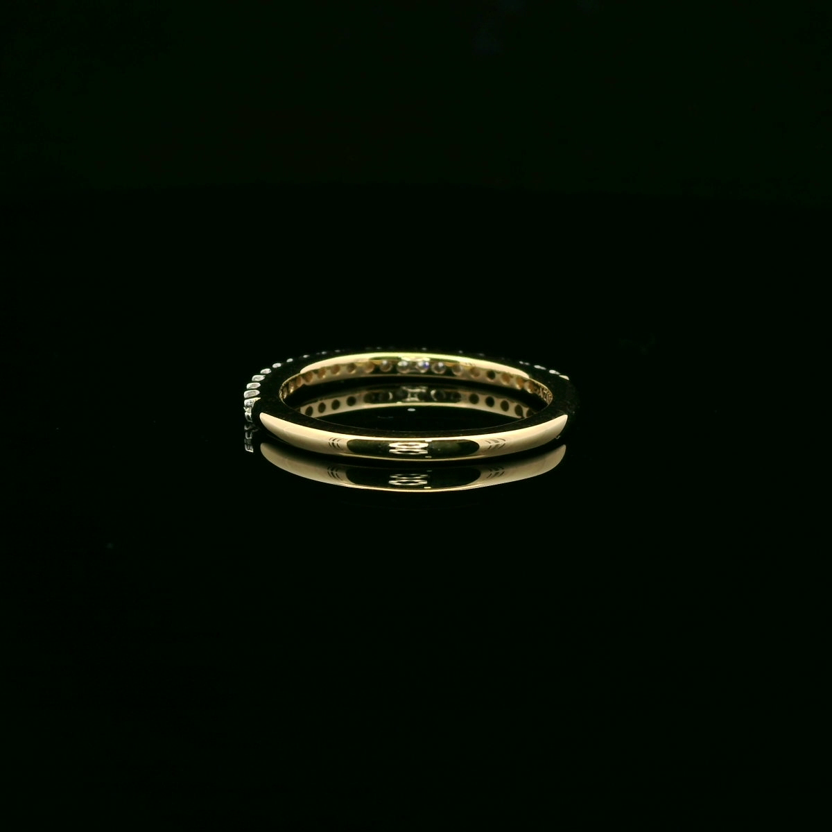 CHURUMBELA DE ORO CON DIAMANTES