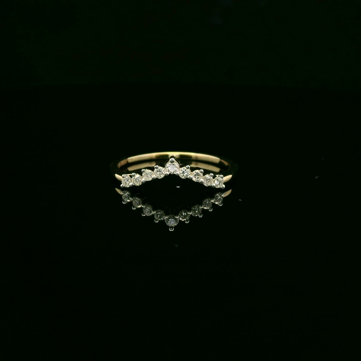 ANILLO DE ORO CON DIAMANTES