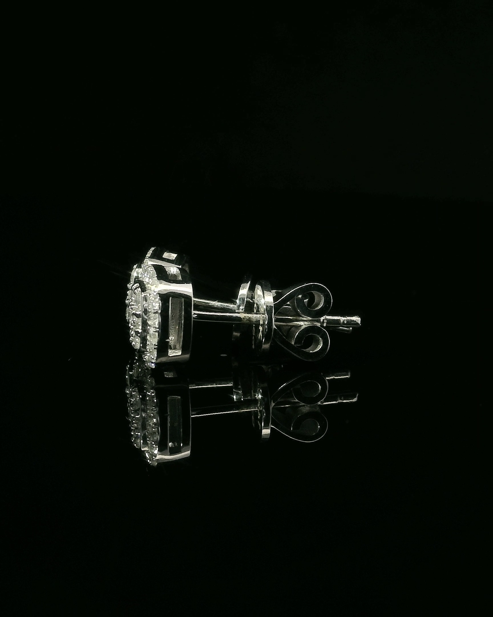 ARETES DE ORO CON DIAMANTES