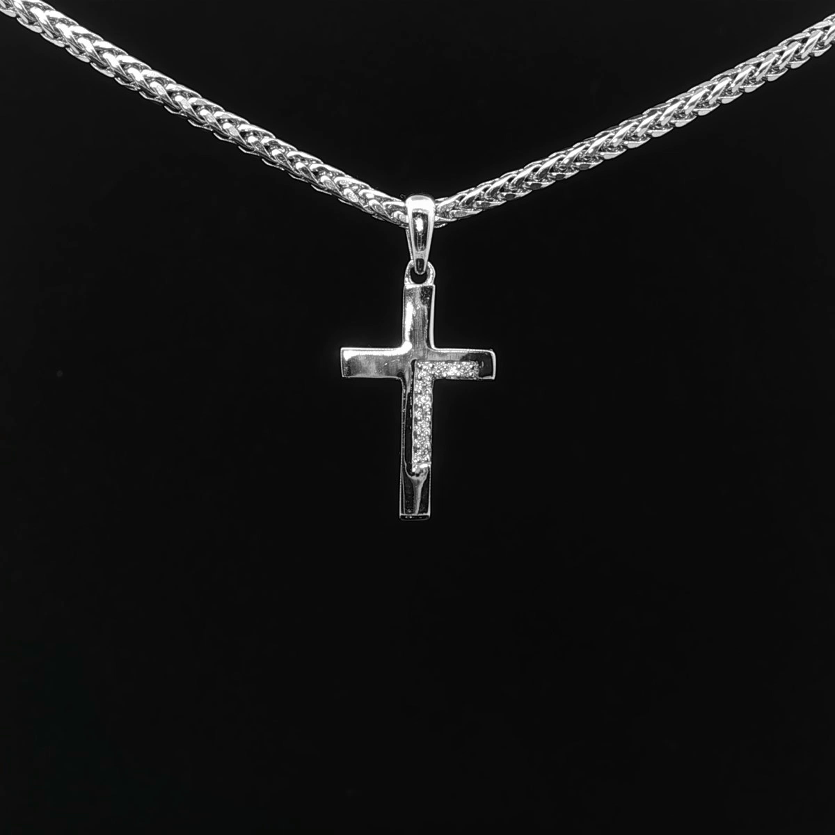 CRUZ DE ORO CON DIAMANTES