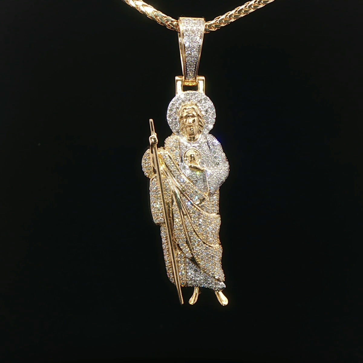 DIJE DE ORO CON DIAMANTES