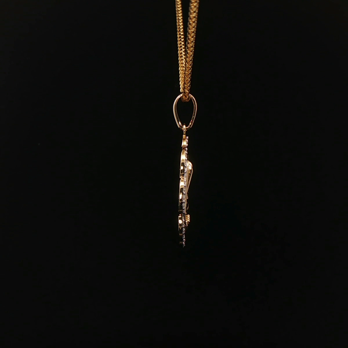 MEDALLA BAUTIZO DE ORO CON DIAMANTES