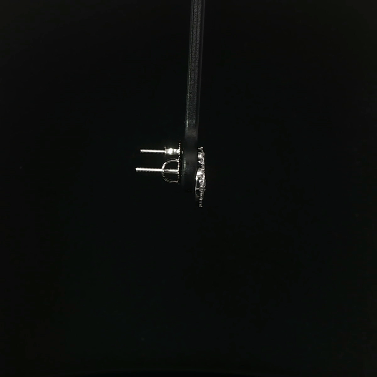 ARETES DE ORO BLANCO 14K CON DIAMANTES