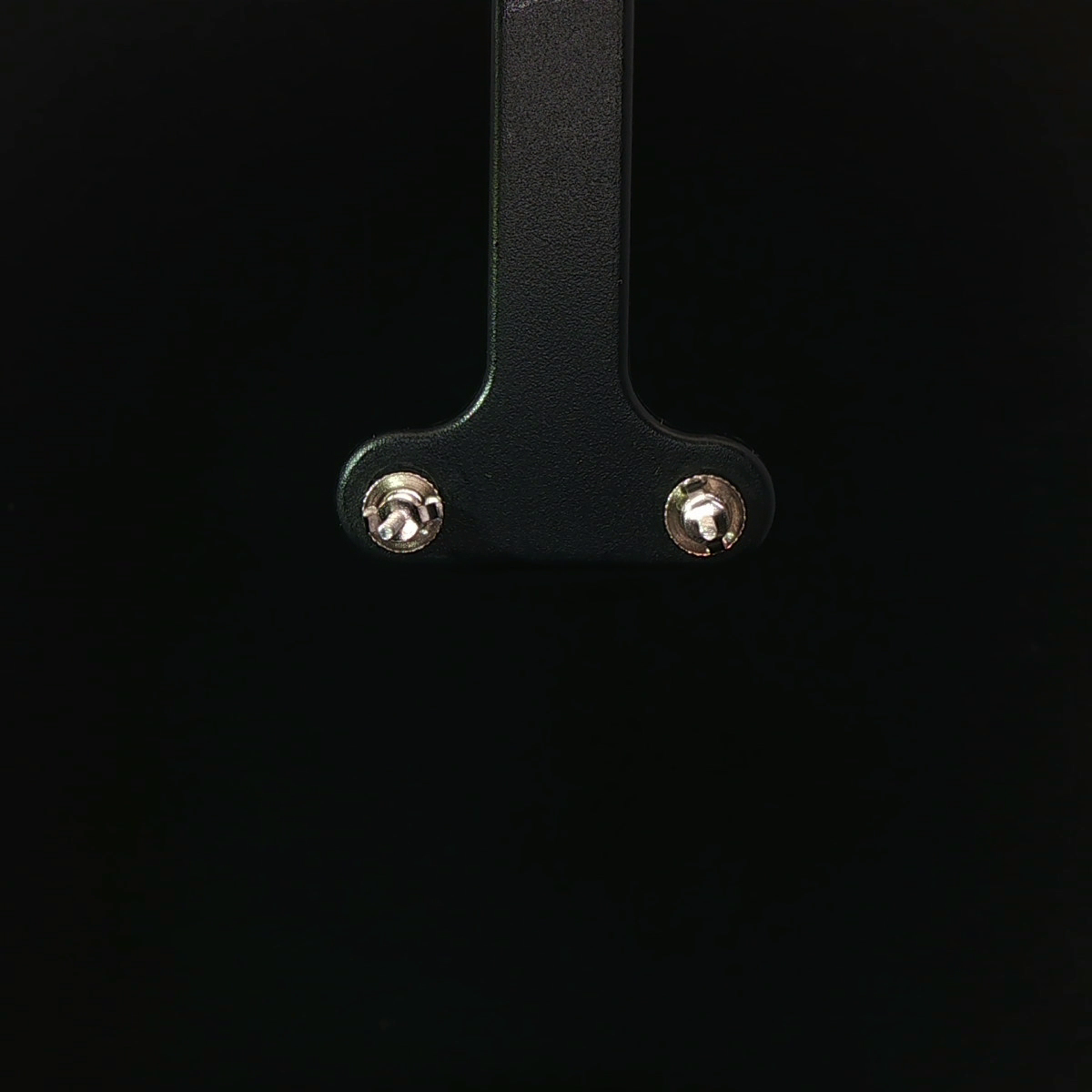 ARETES DE ORO BLANCO 14K CON DIAMANTES