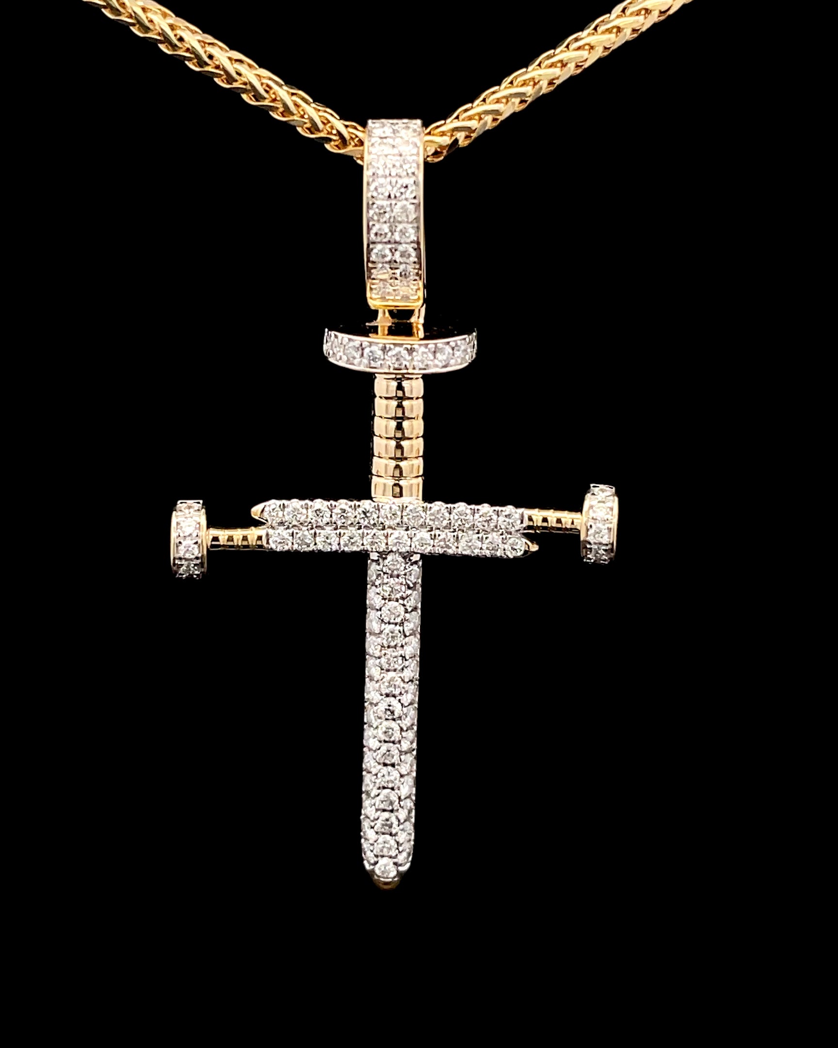 CRUZ DE ORO CON DIAMANTES
