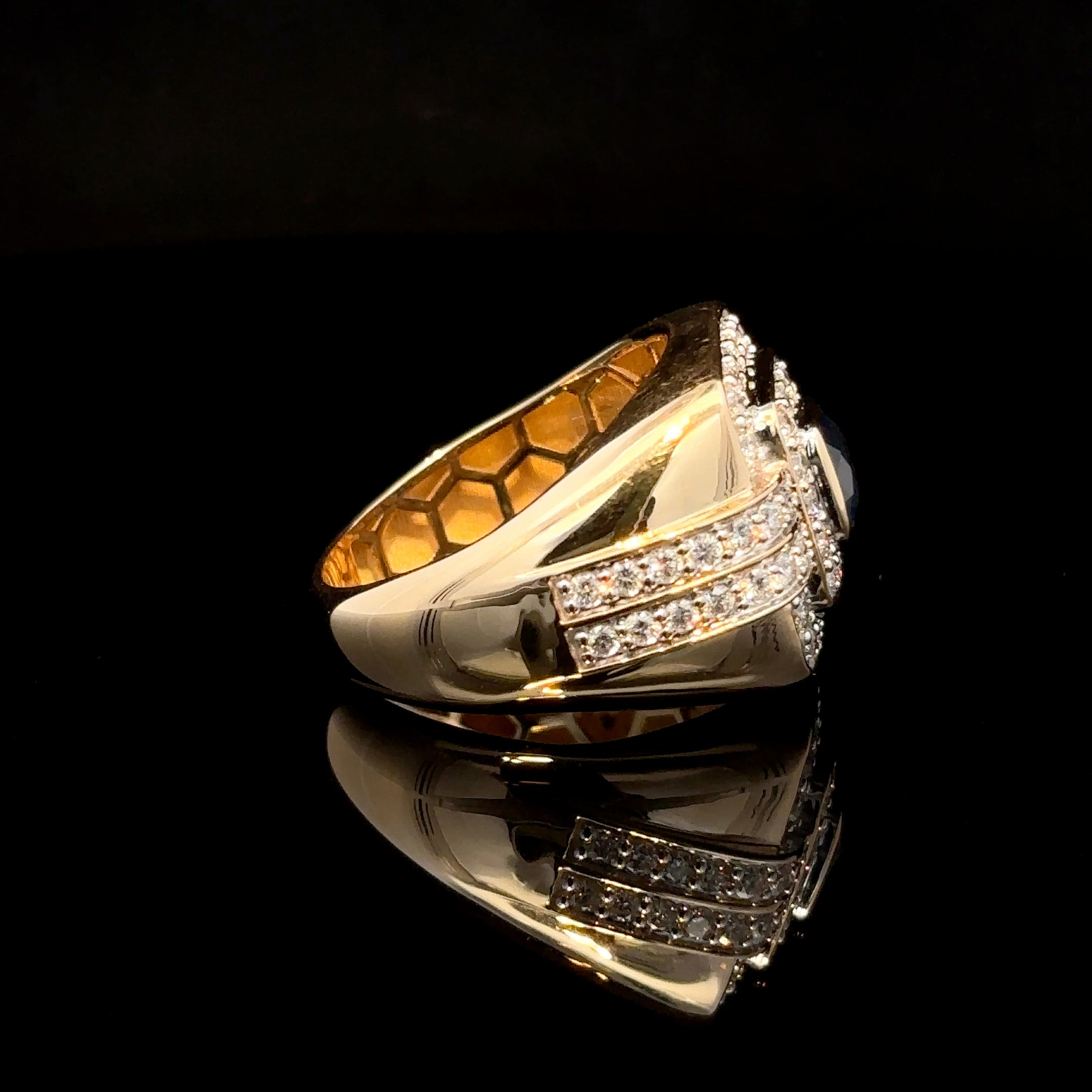 ANILLO DE ORO CON DIAMANTES Y ZAFIRO