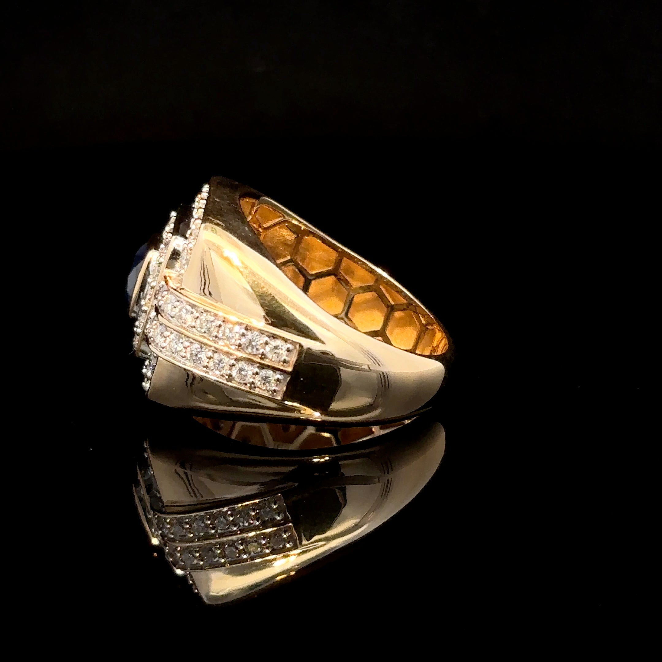 ANILLO DE ORO CON DIAMANTES Y ZAFIRO