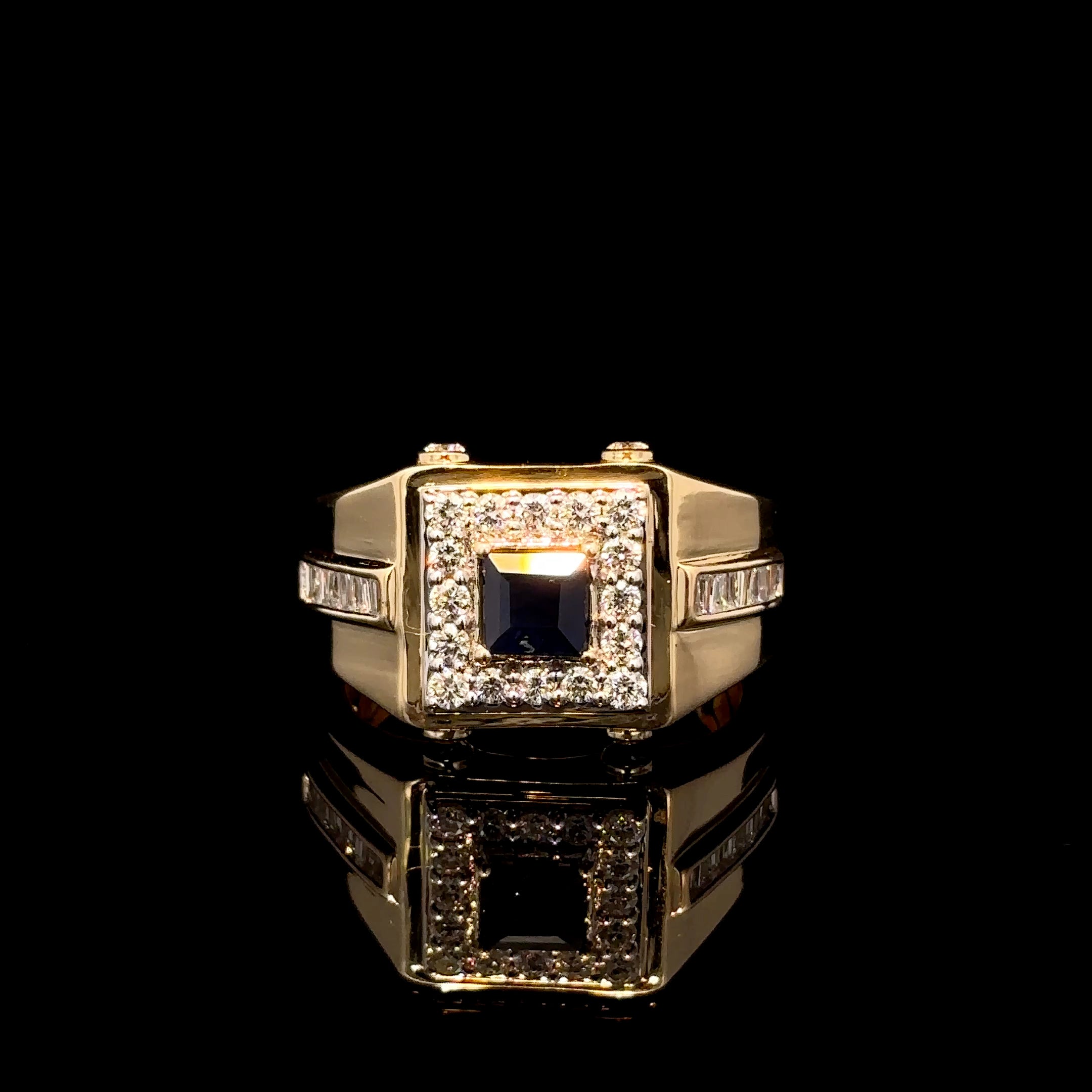 ANILLO DE ORO CON DIAMANTE Y ZAFIRO