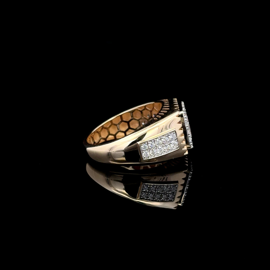 ANILLO DE ORO CON DIAMANTES