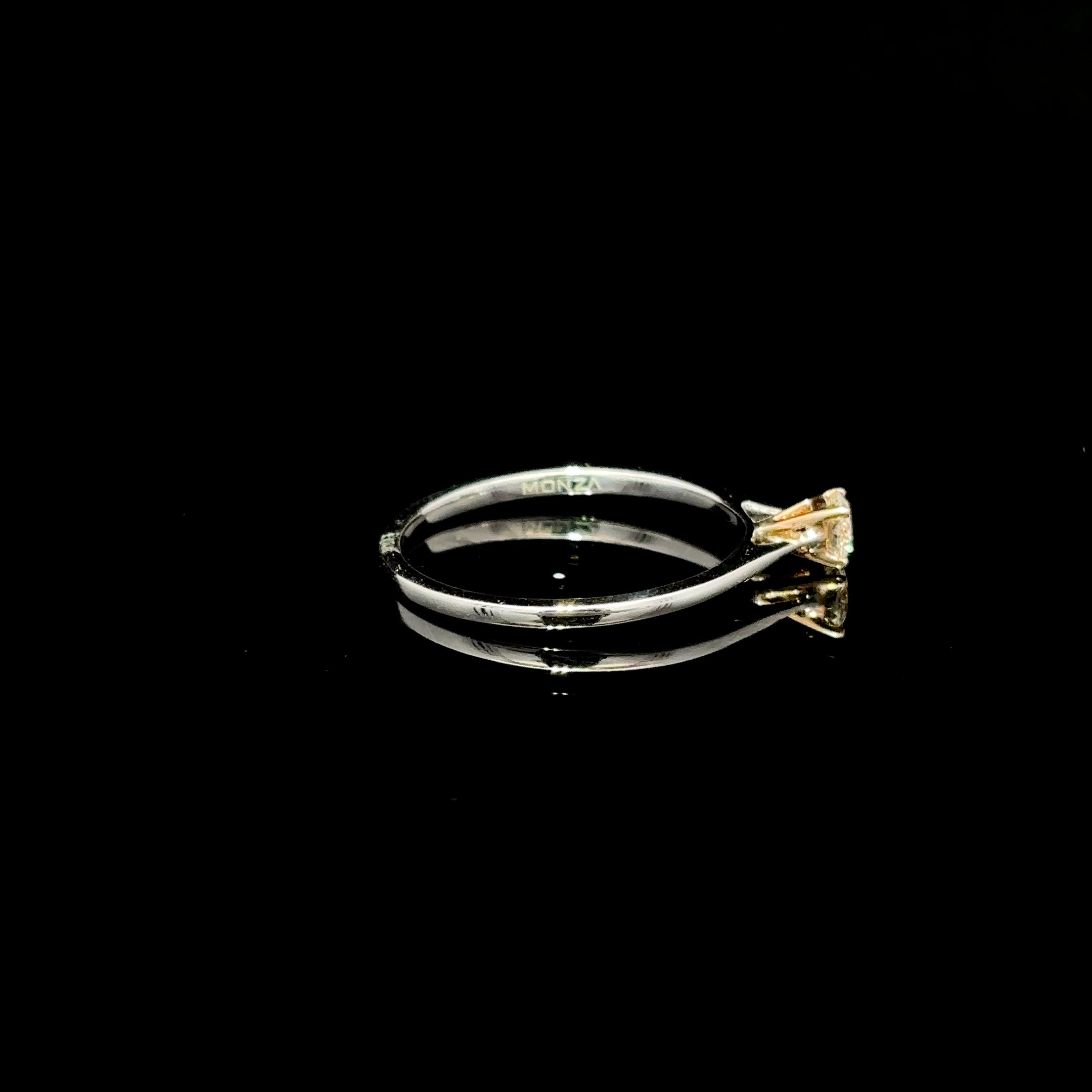 ANILLO DE COMPROMISO