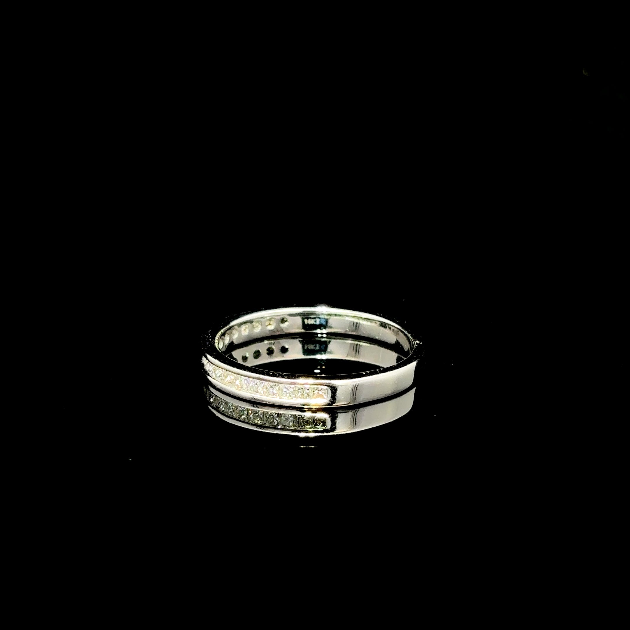 CHURUMBELA DE ORO CON DIAMANTES