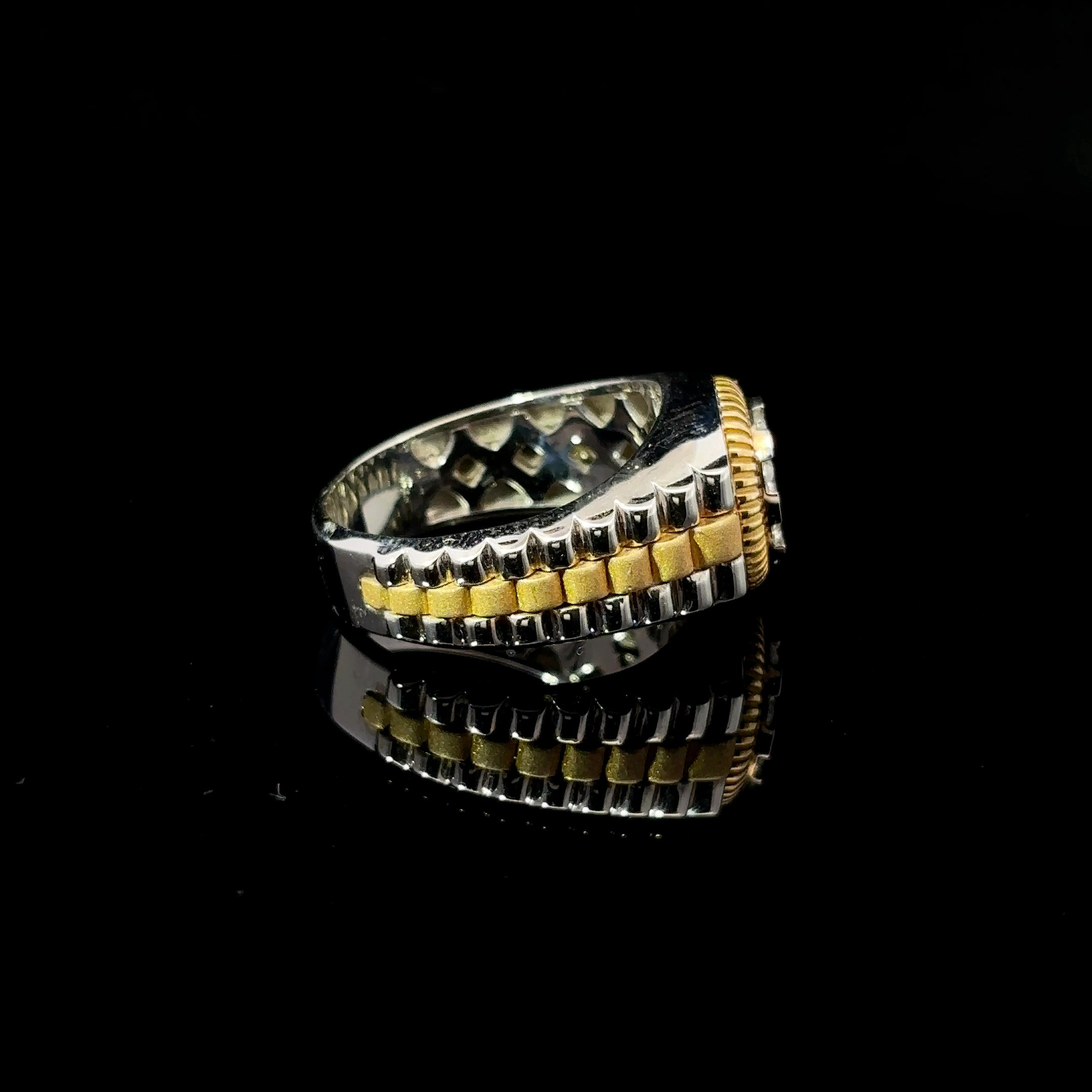 ANILLO DE ORO CON DIAMANTES
