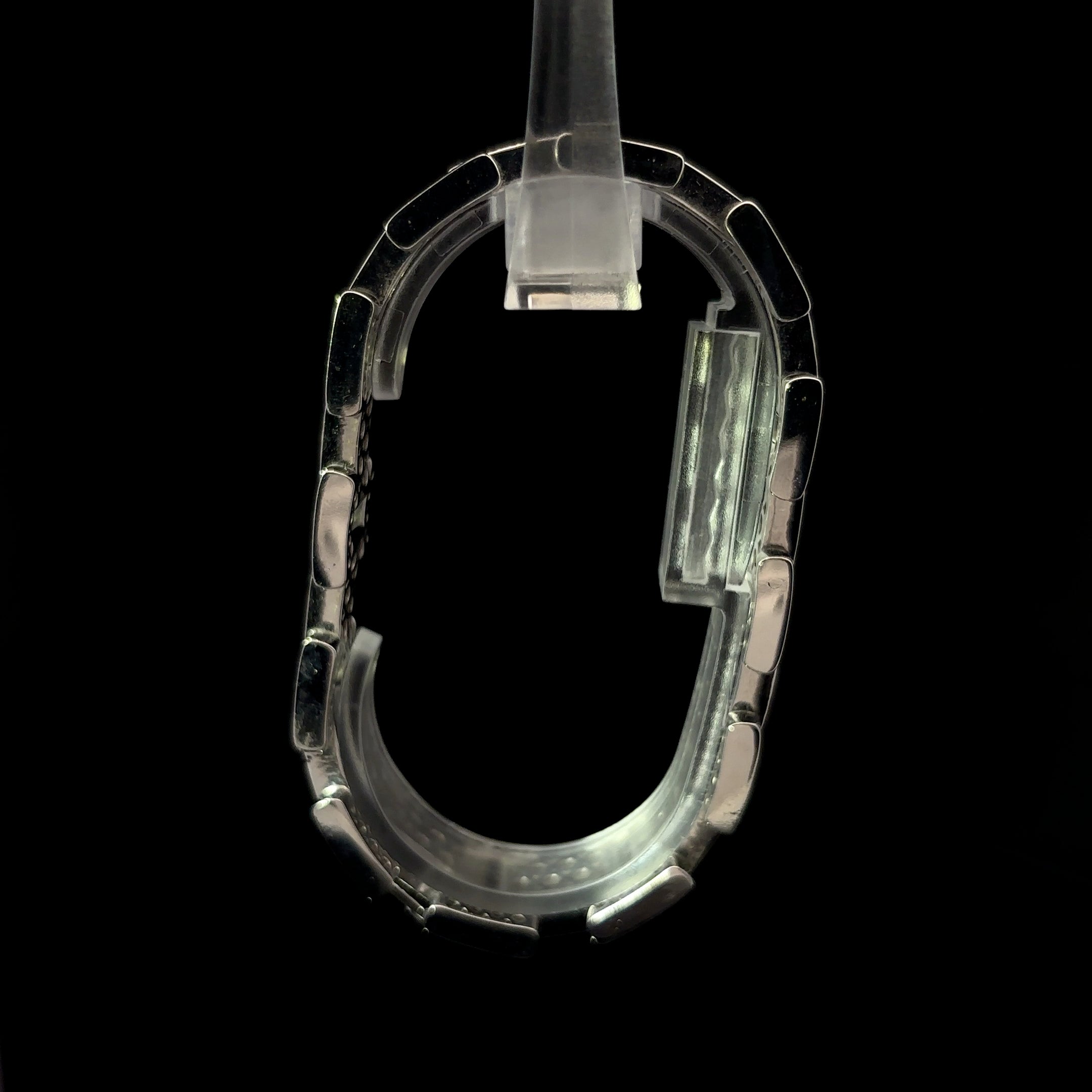 PULSO DE DISEÑO EN ORO CON DIAMANTES