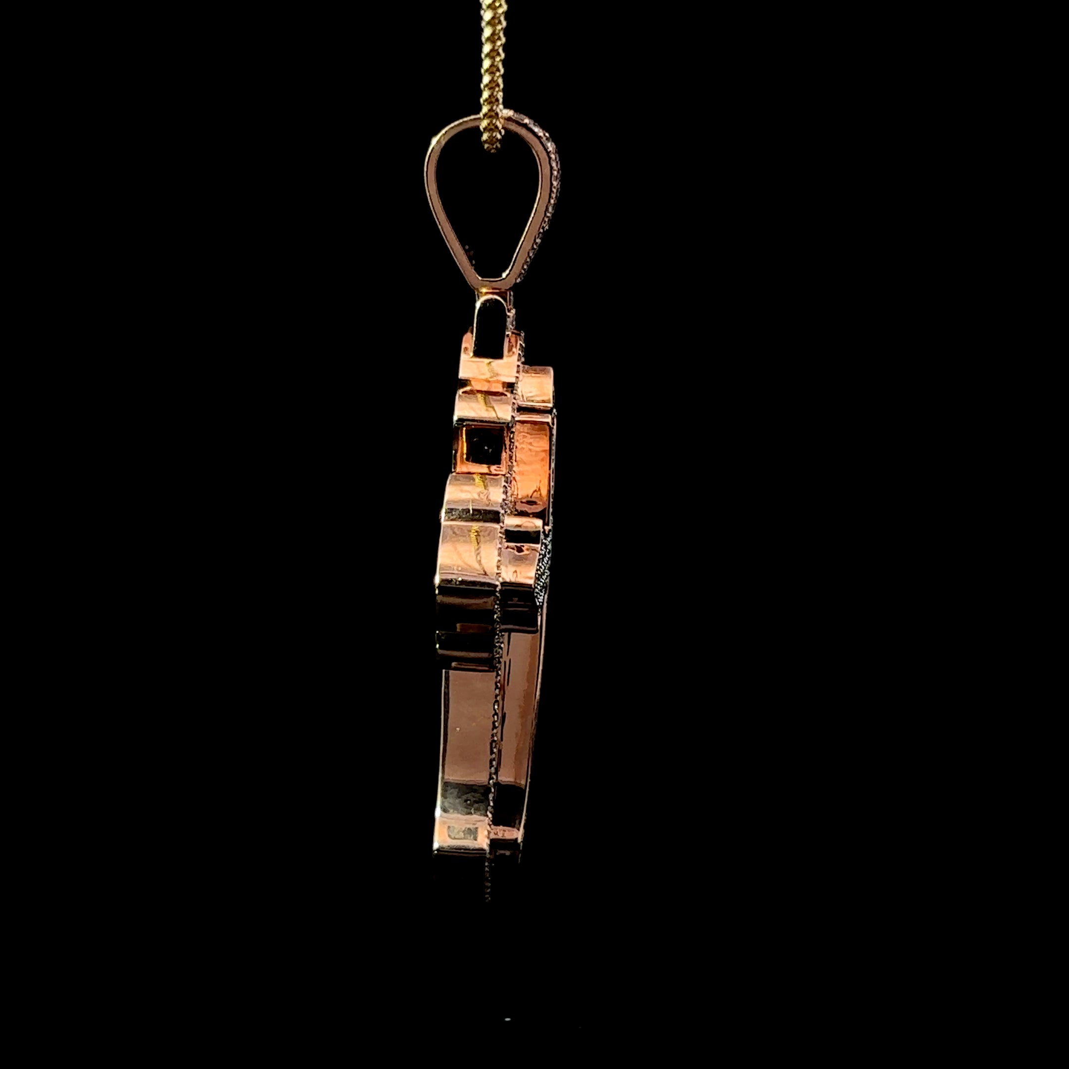 CRUZ DE ORO CON DIAMANTES