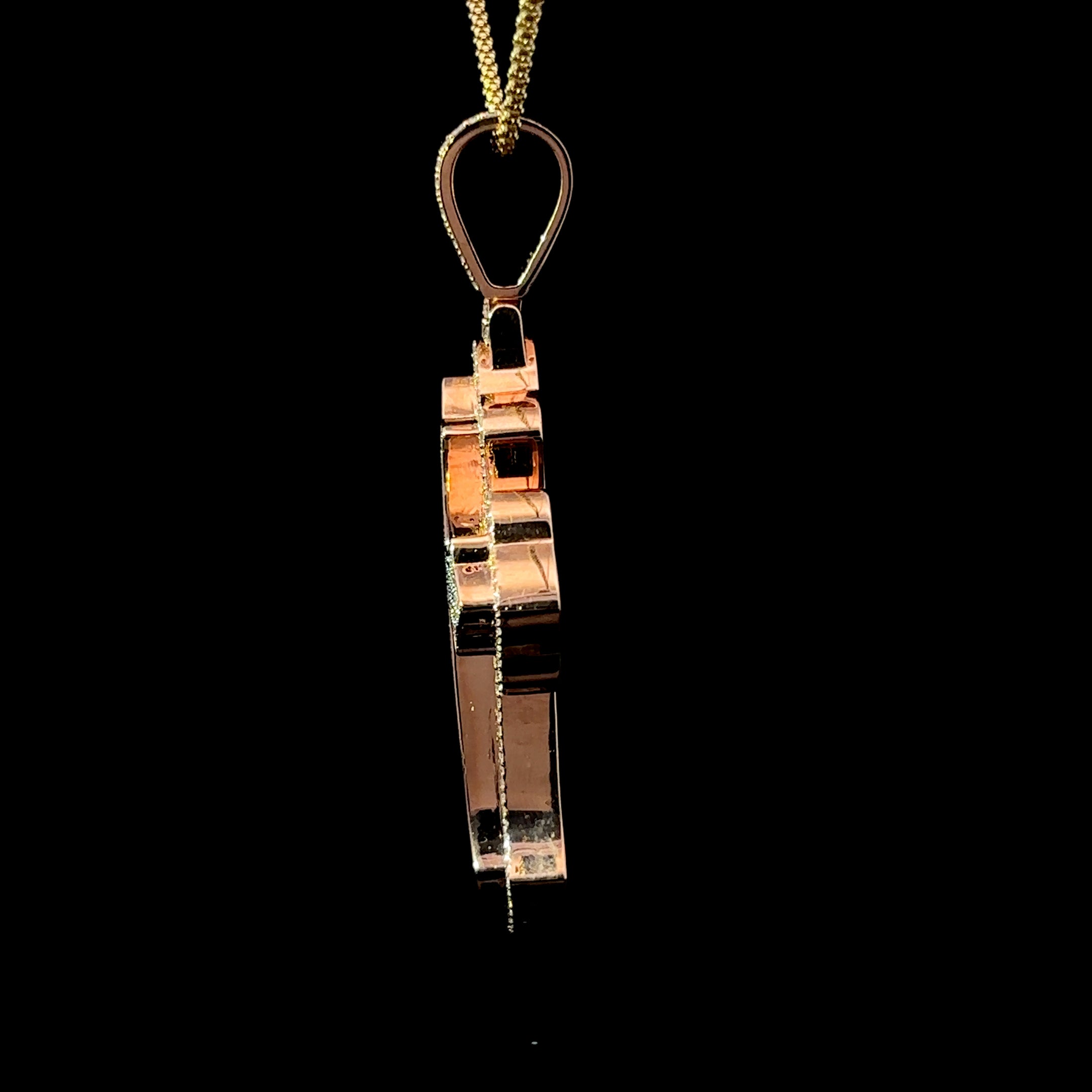 CRUZ DE ORO CON DIAMANTES