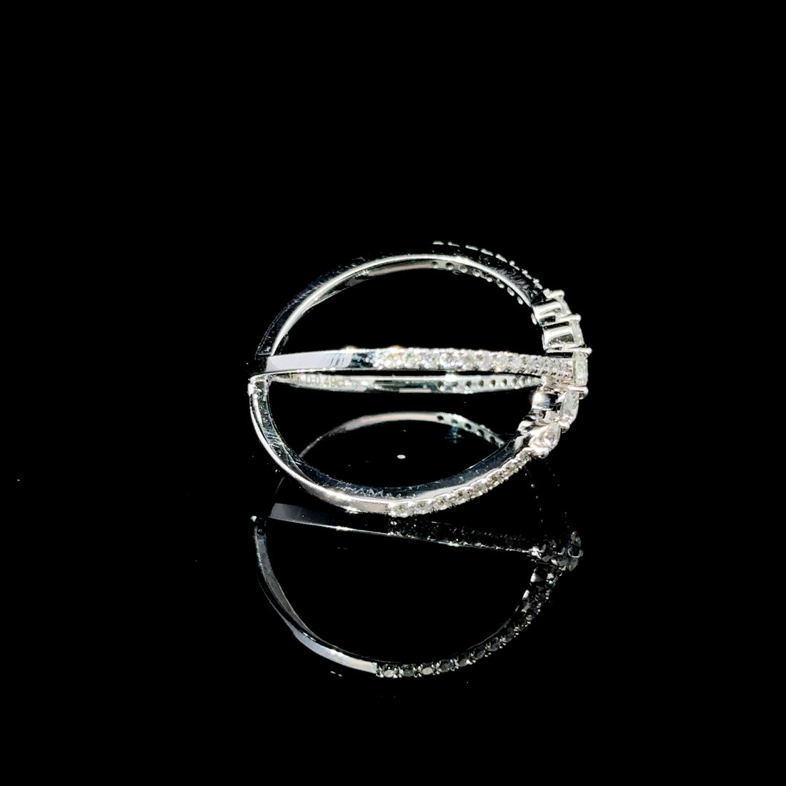 ANILLO DE ORO CON DIAMANTES