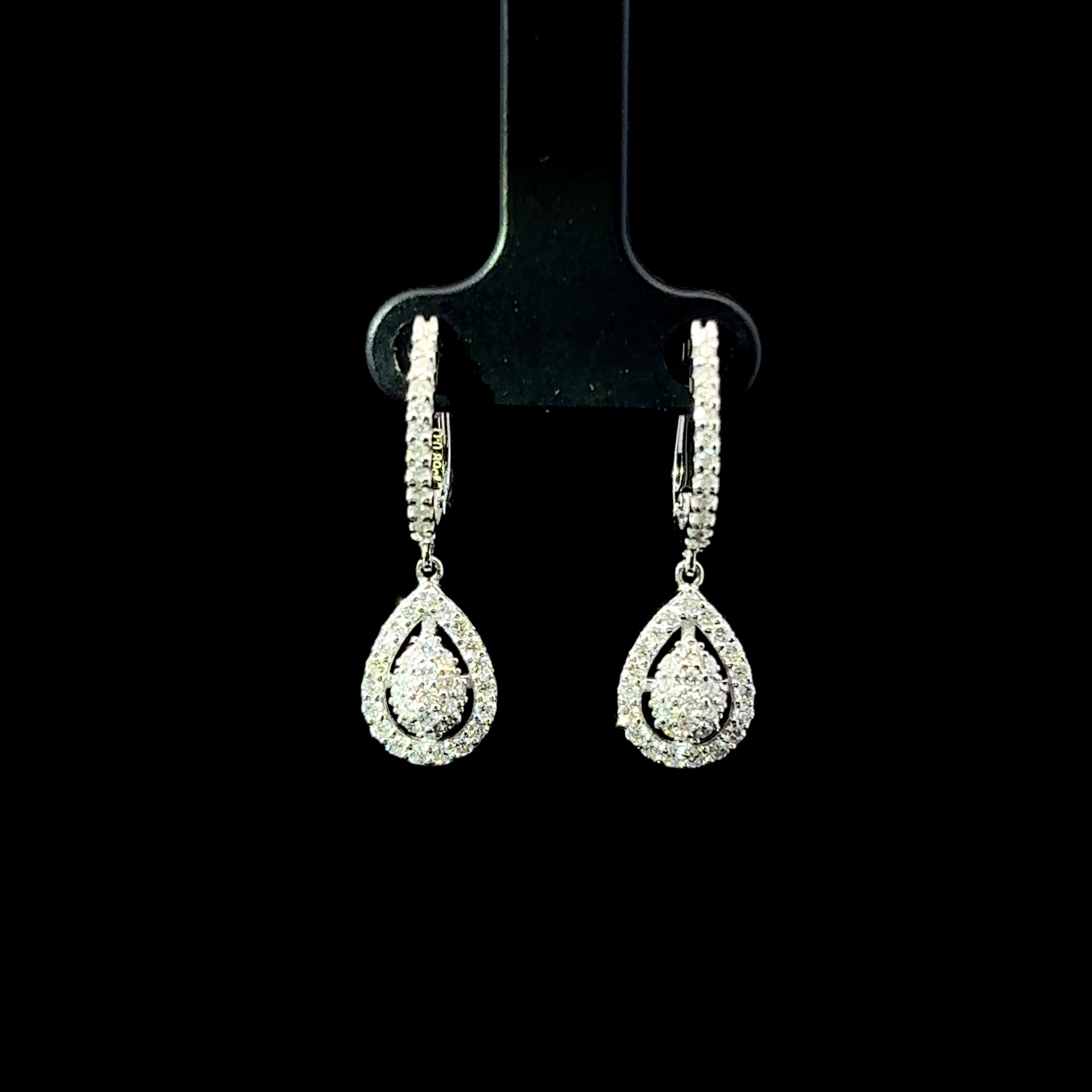 ARETES DE ORO CON DIAMANTES