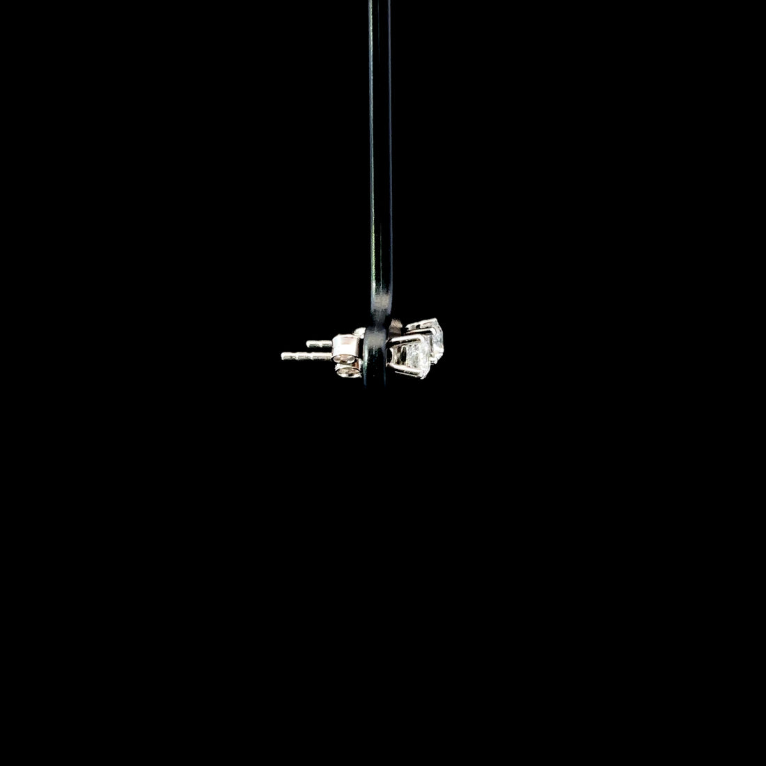 ARETES DE ORO CON DIAMANTES