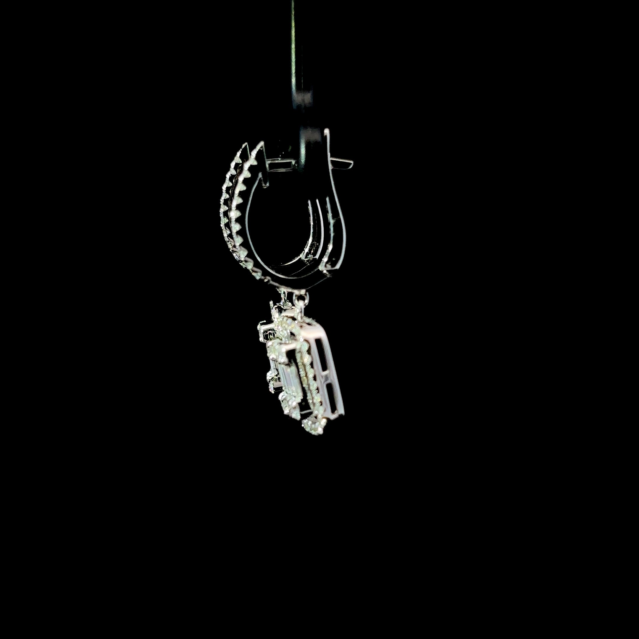 ARETES DE ORO CON DIAMANTES