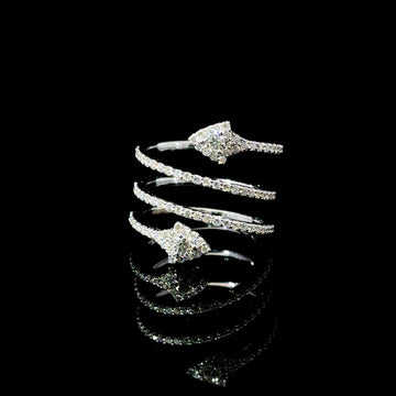 ANILLO DE ORO CON DIAMANTES