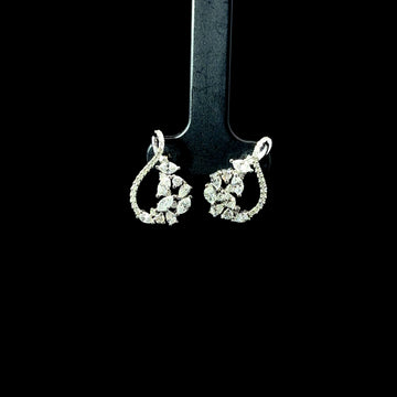 ARETES DE ORO CON DIAMANTES