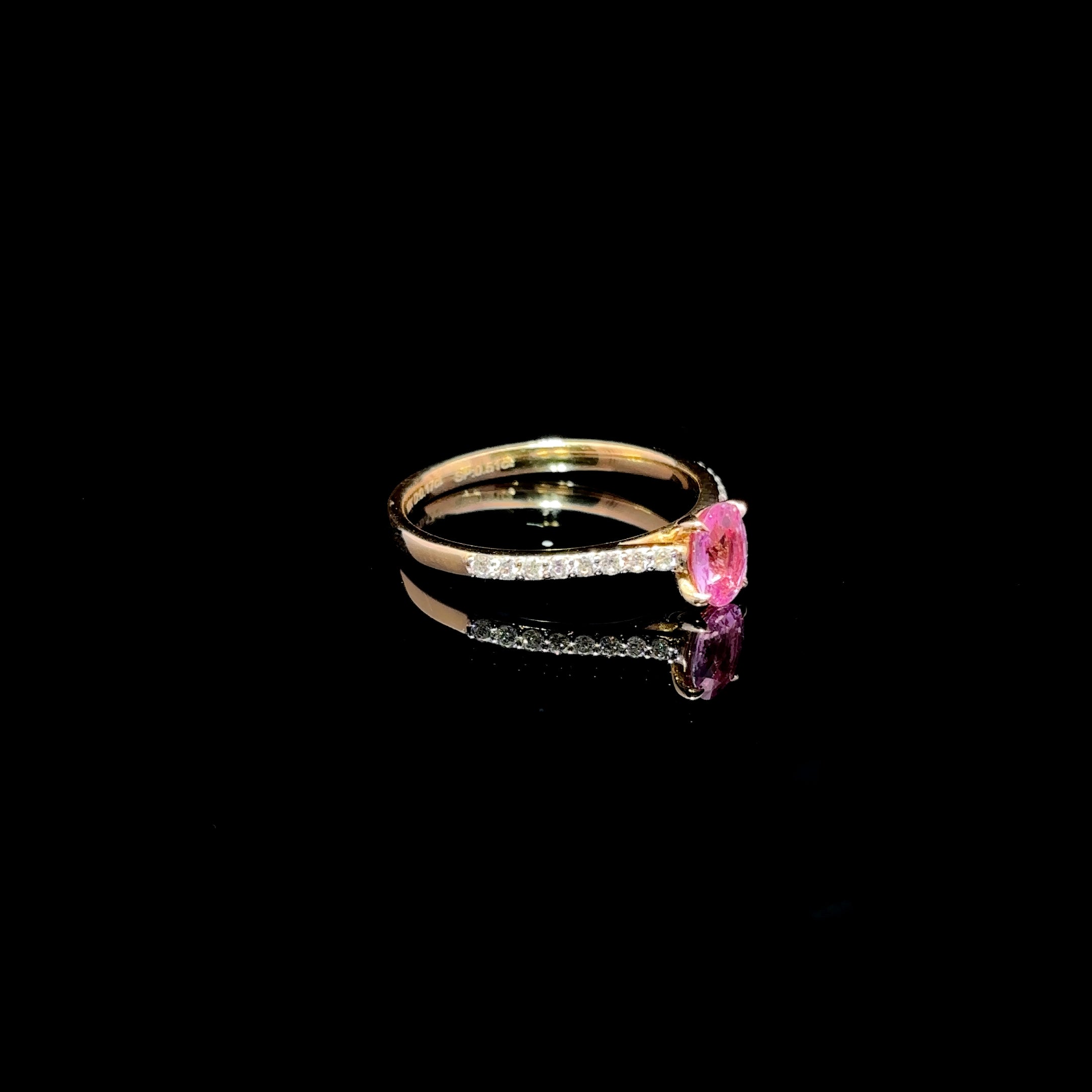 ANILLO DE ORO CON DIAMANTES Y ZAFIRO