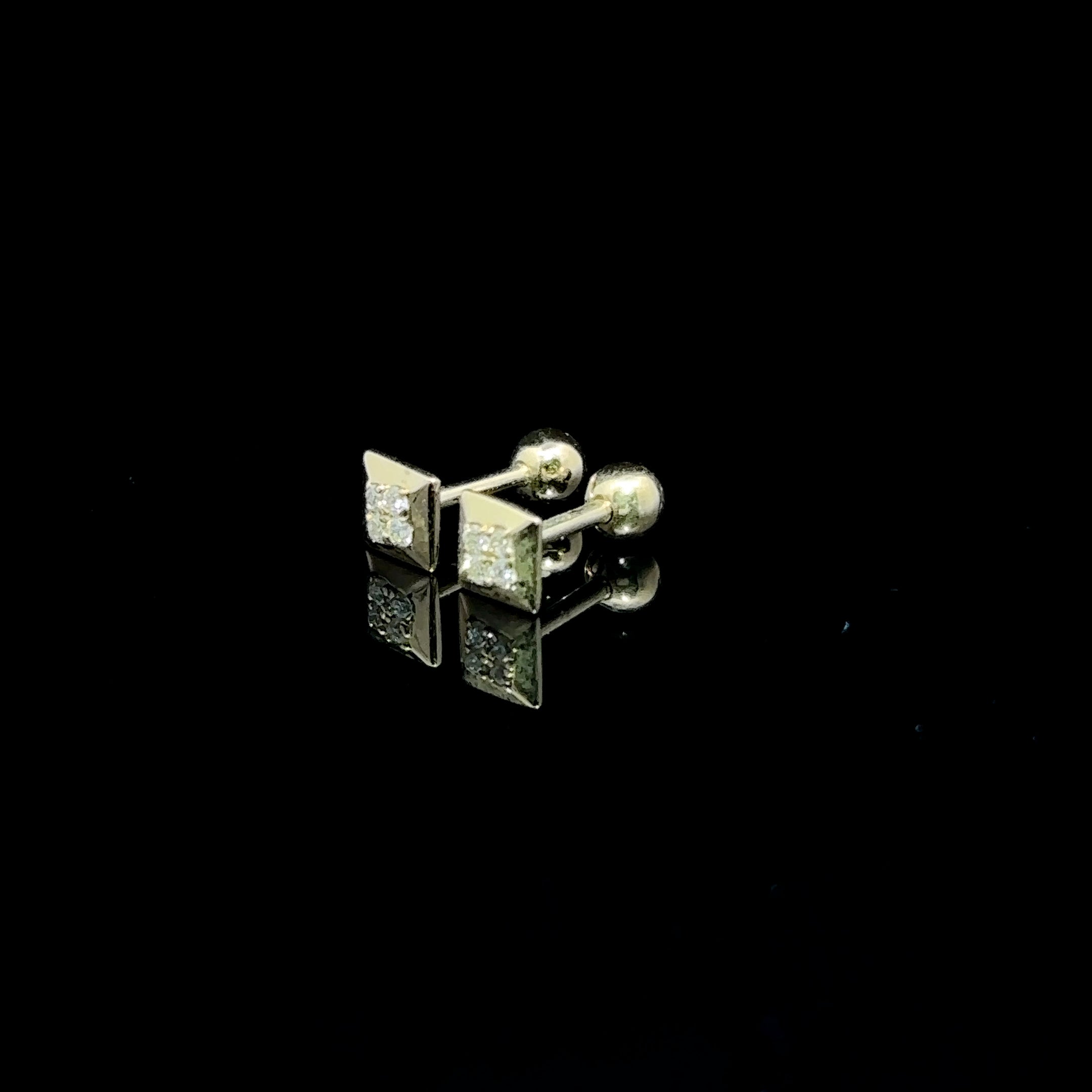 BROQUELES DE ORO CON DIAMANTE