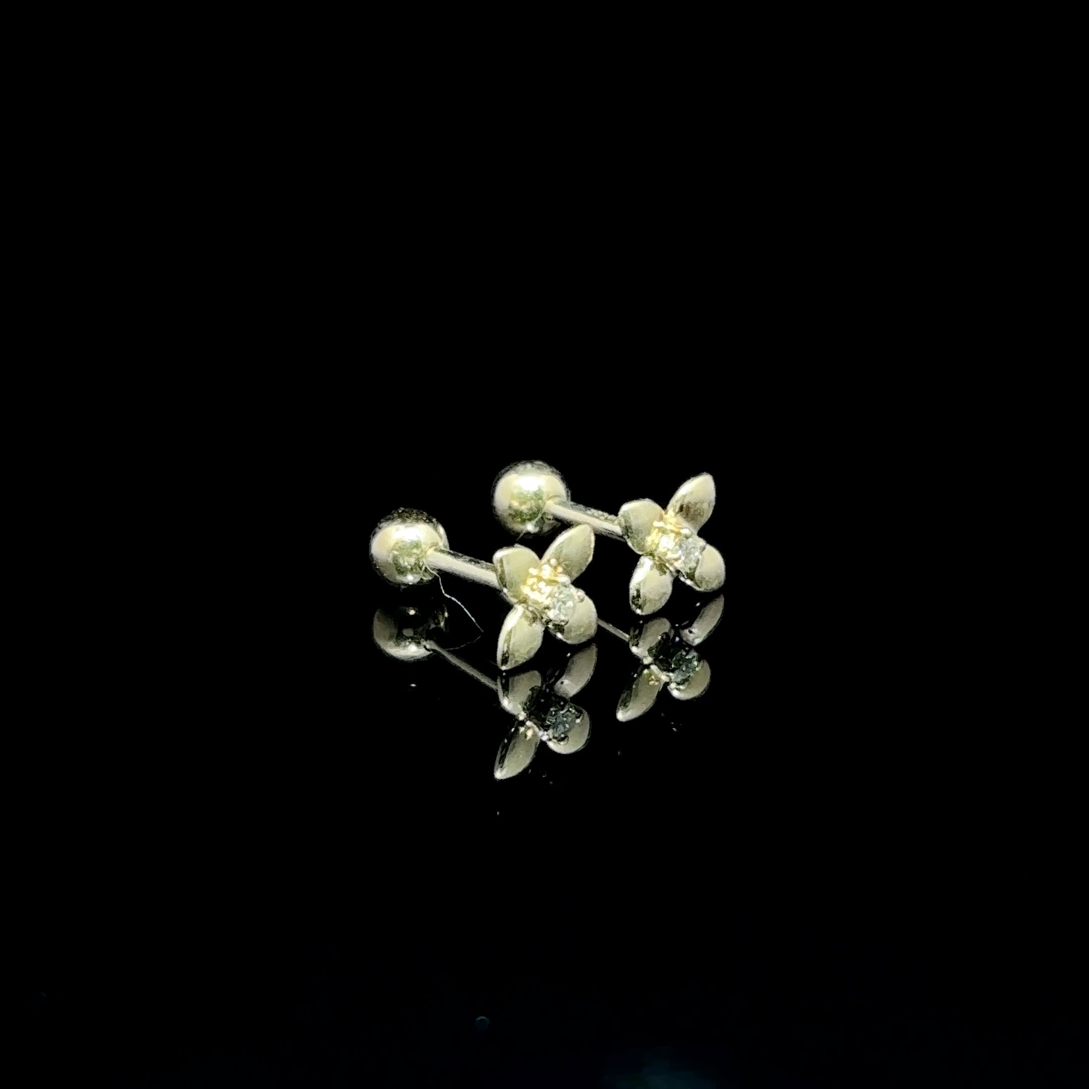 BROQUELES DE ORO CON DIAMANTE