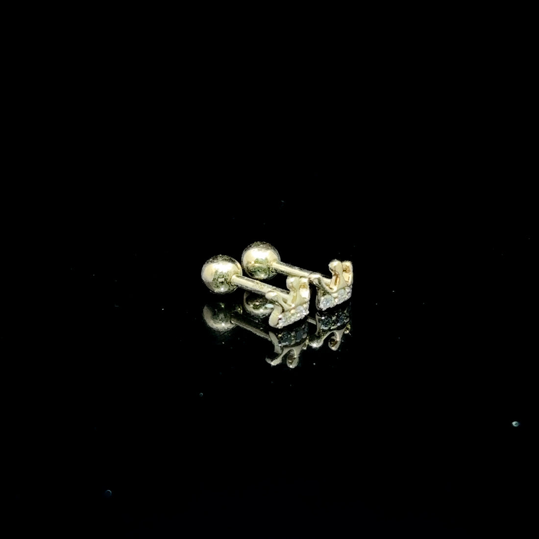 BROQUELES DE ORO CON DIAMANTE