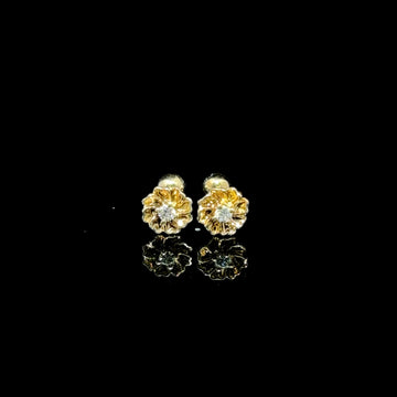 BROQUELES DE ORO CON DIAMANTE
