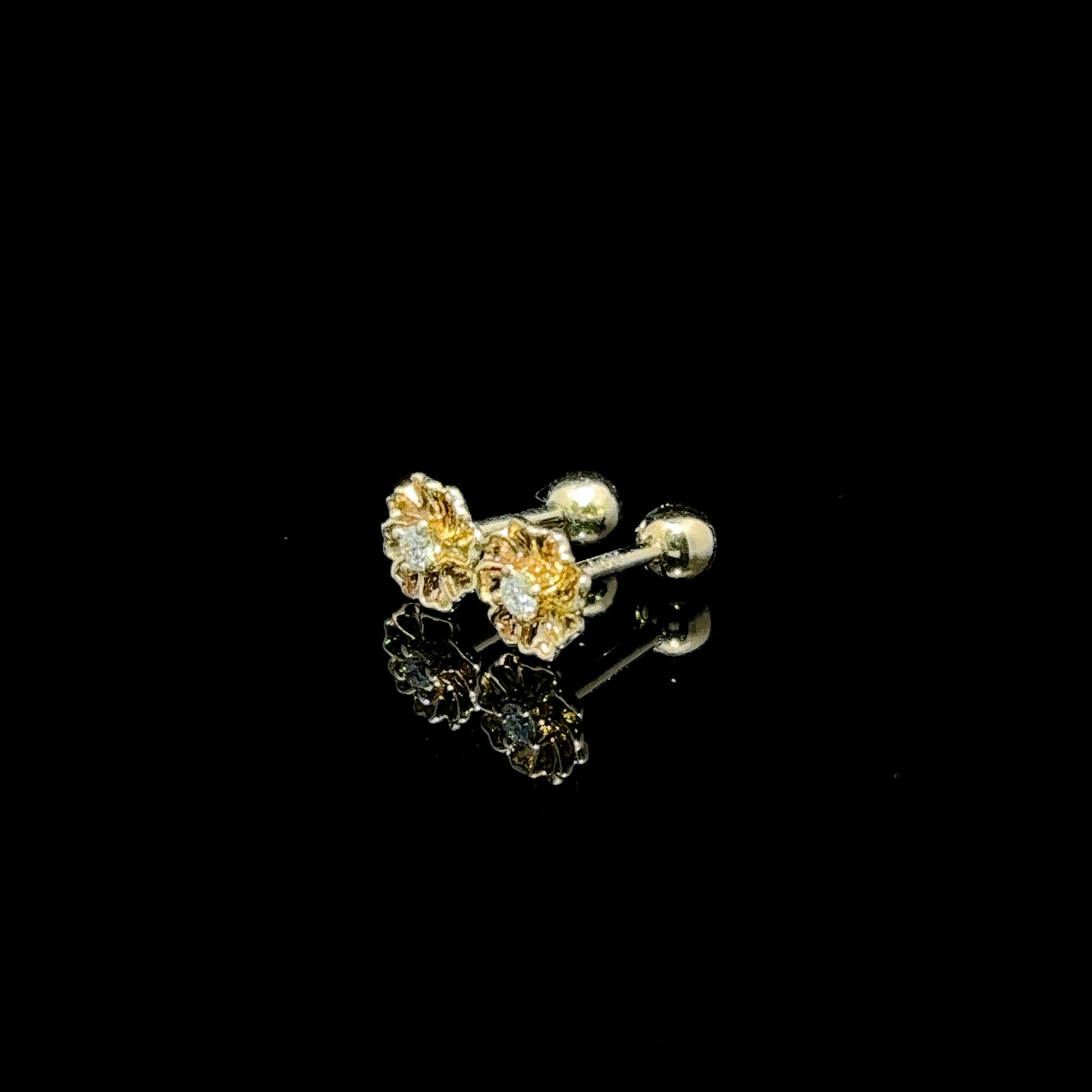 BROQUELES DE ORO CON DIAMANTE