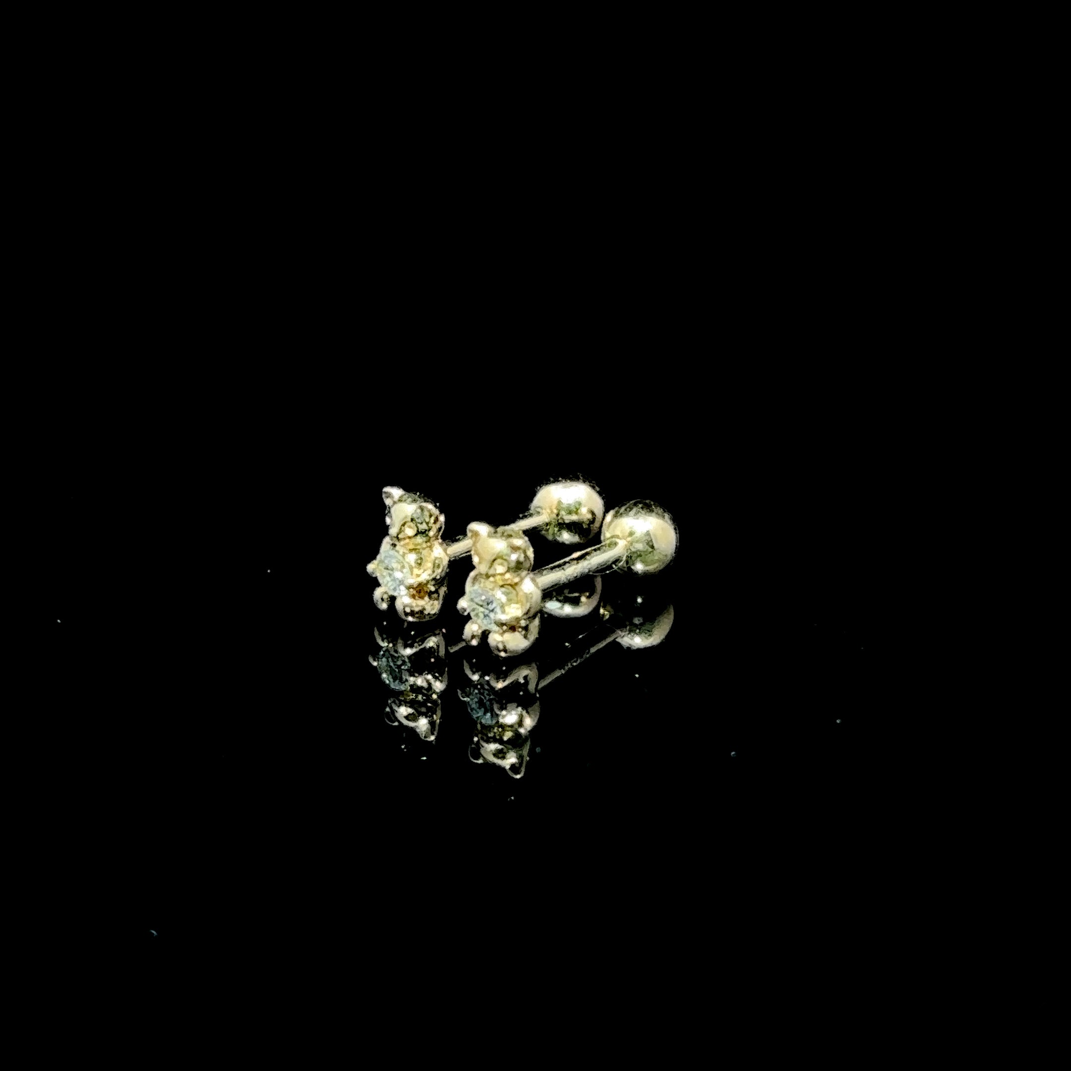 BROQUELES DE ORO CON DIAMANTE