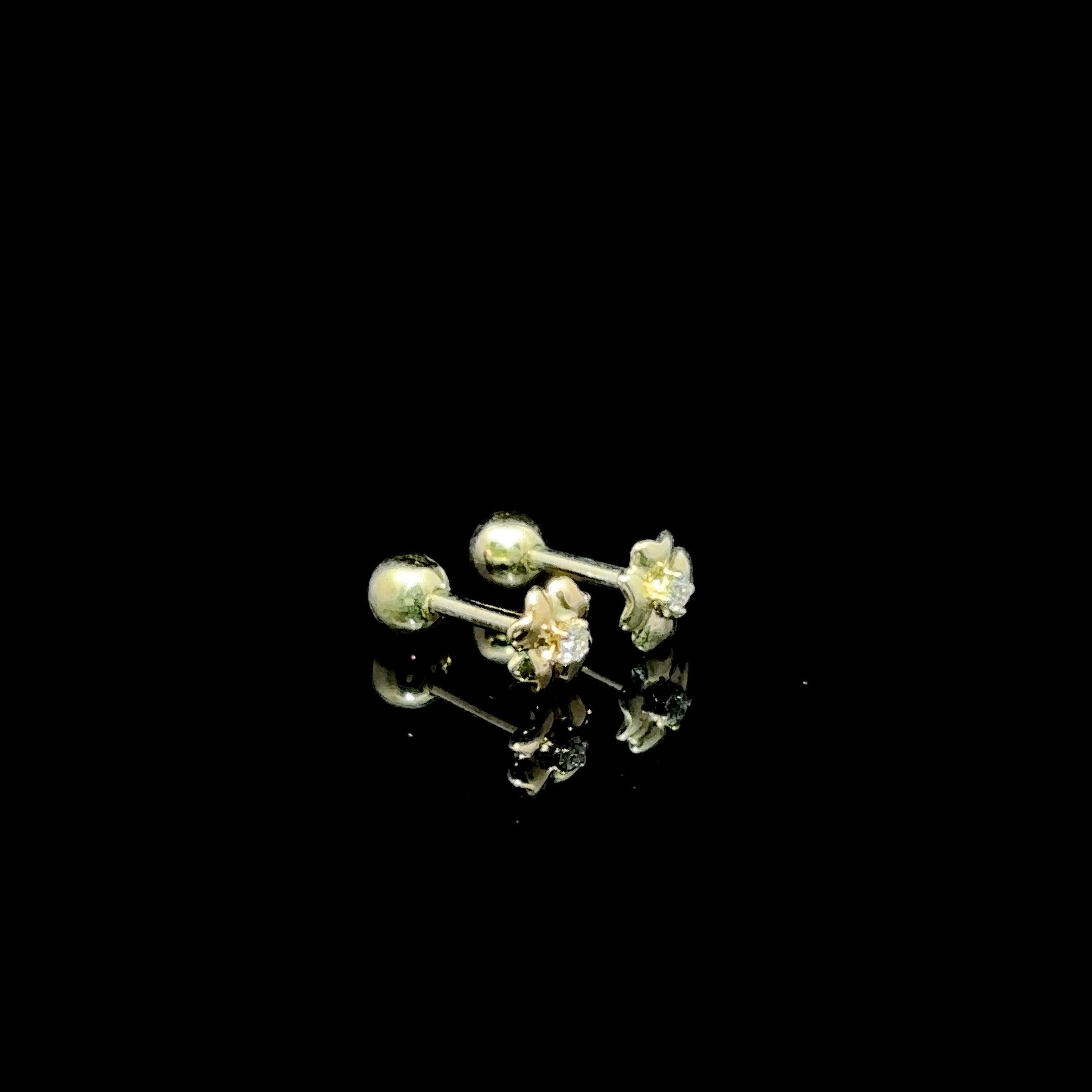 BROQUELES DE ORO CON DIAMANTE