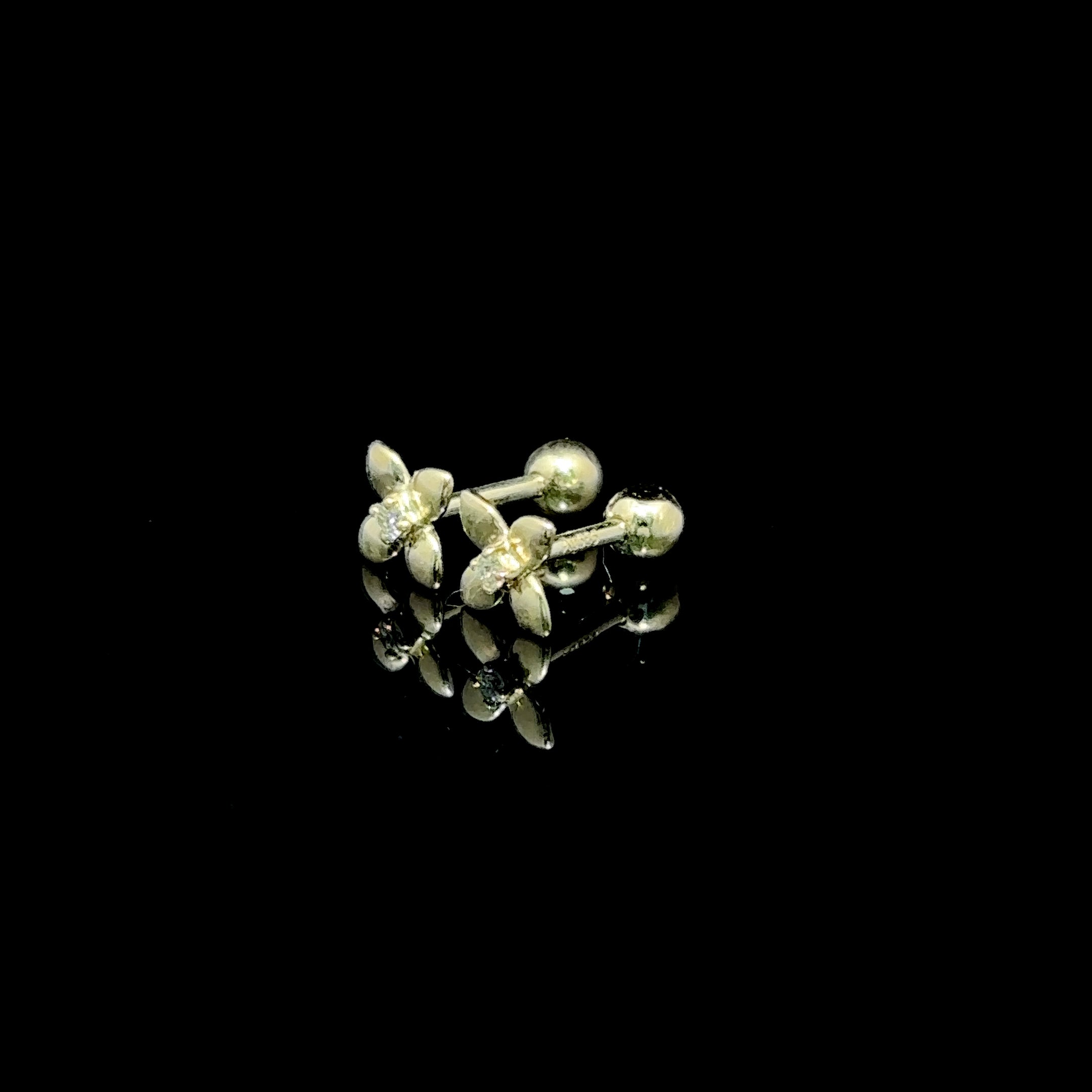BROQUELES DE ORO CON DIAMANTE