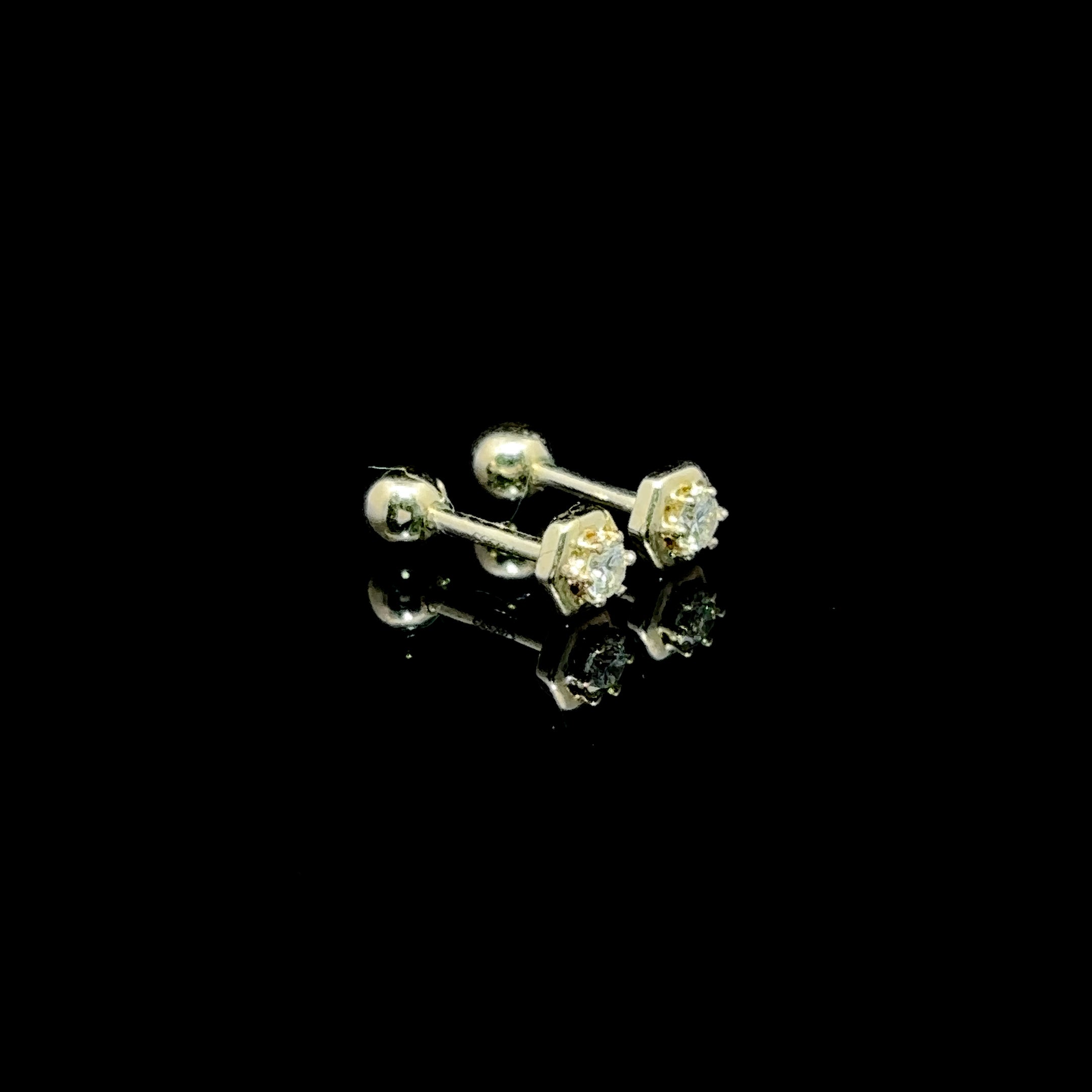 BROQUELES DE ORO CON DIAMANTE