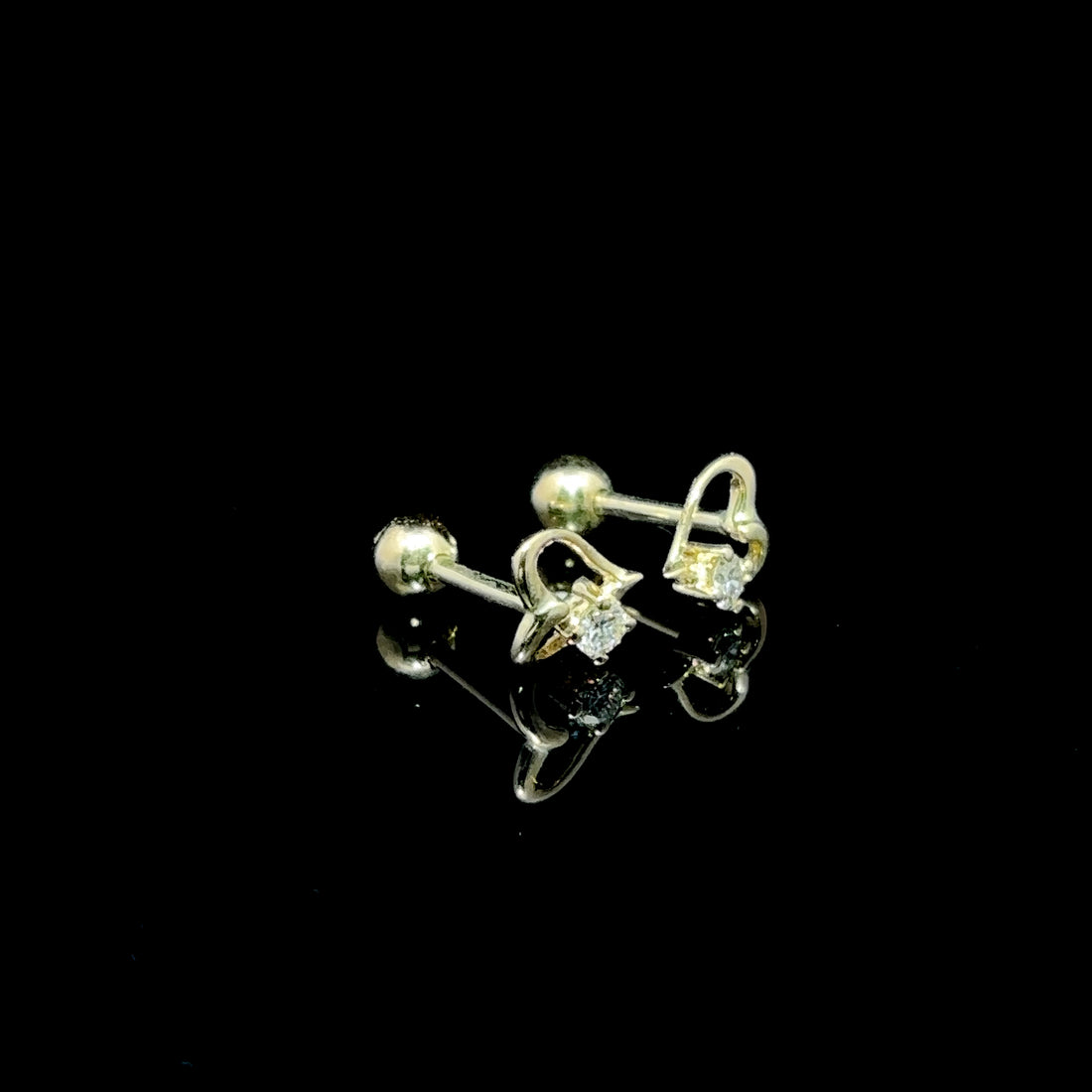 BROQUELES DE ORO CON DIAMANTE