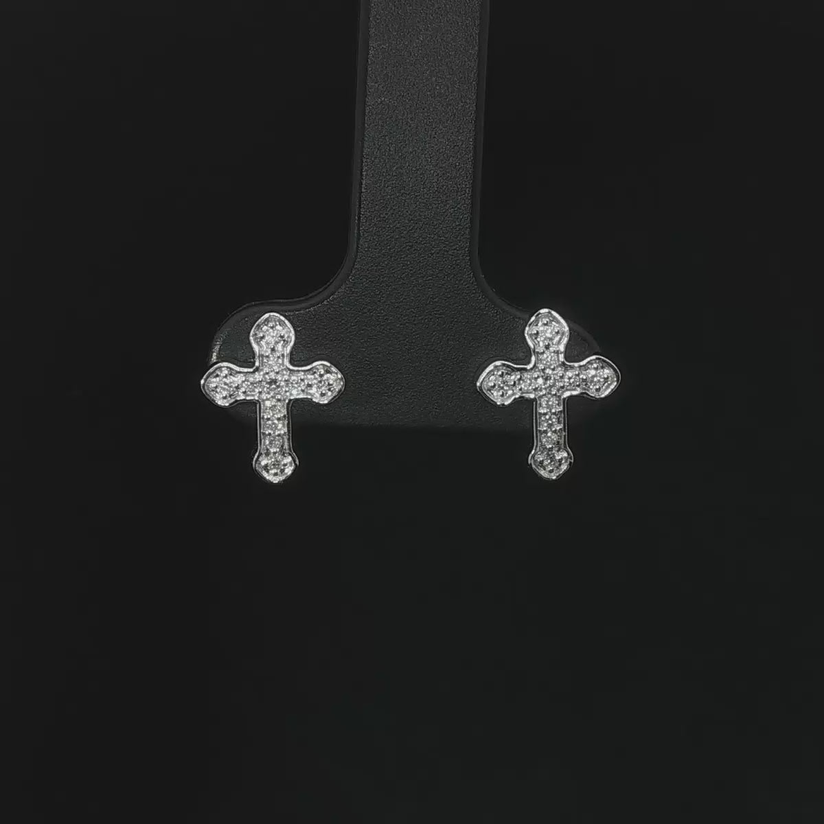ARETES DE CRUZ EN ORO BLANCO CON DIAMANTES