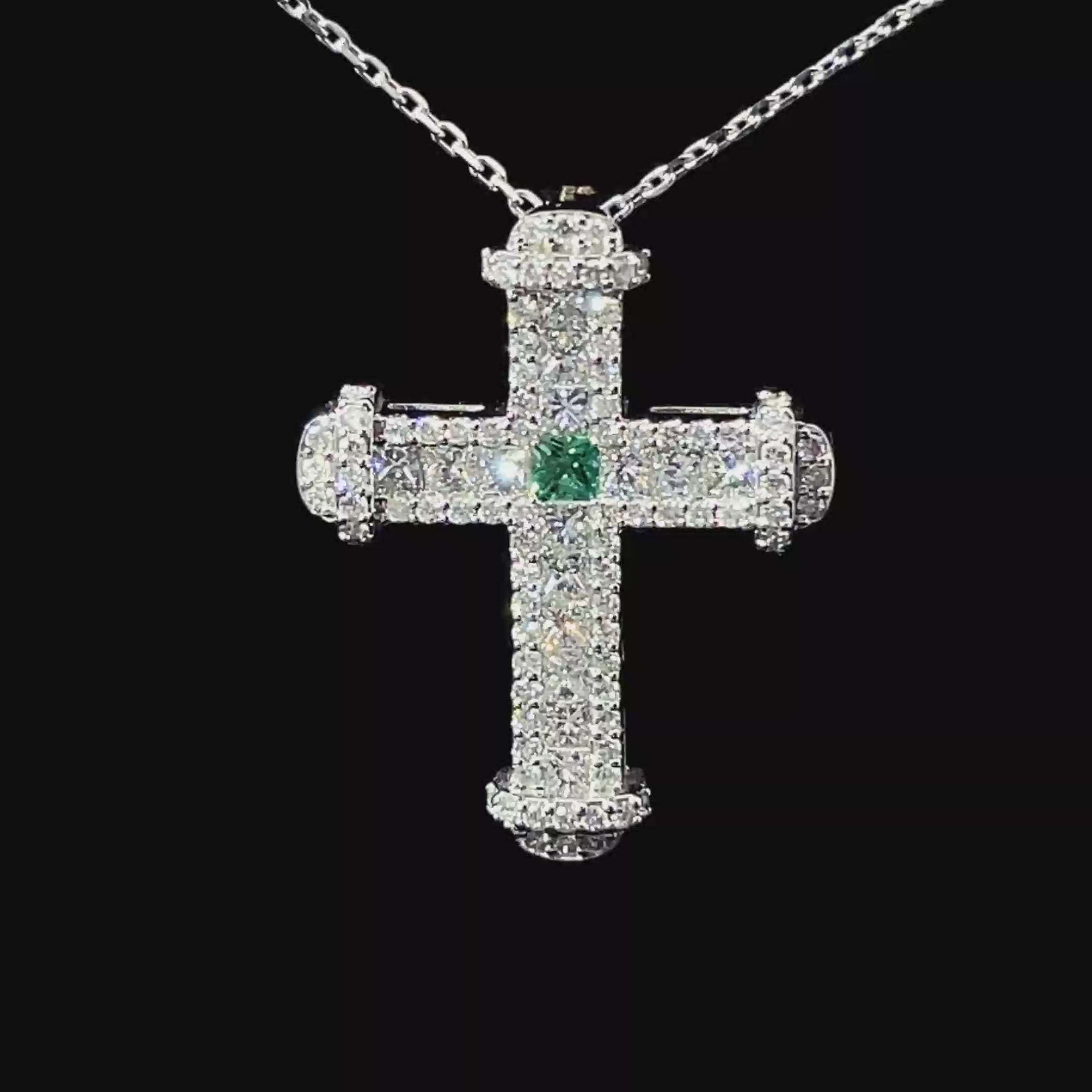 CRUZ DE ORO CON DIAMANTES Y ESMERALDA