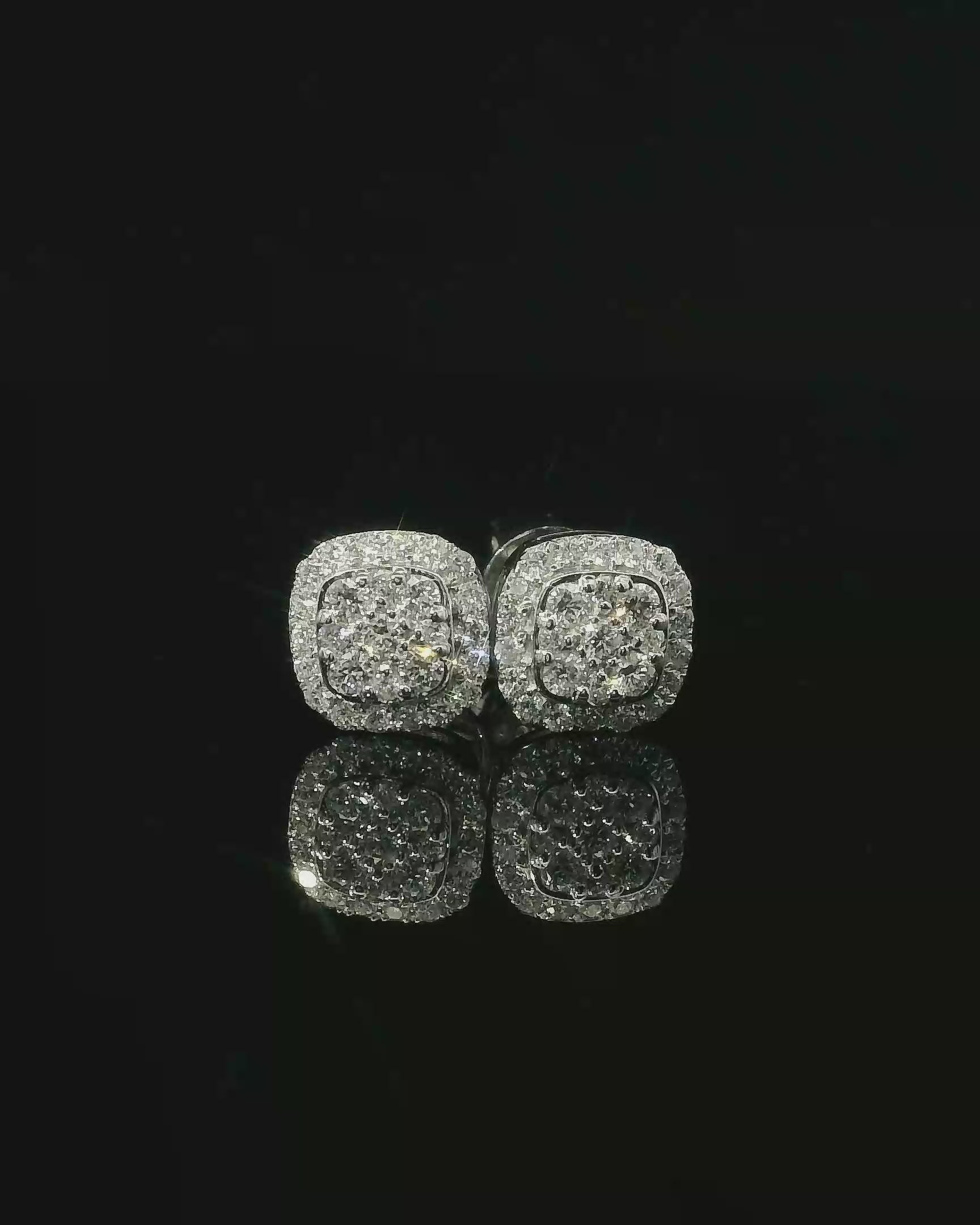 ARETES DE ORO CON DIAMANTES