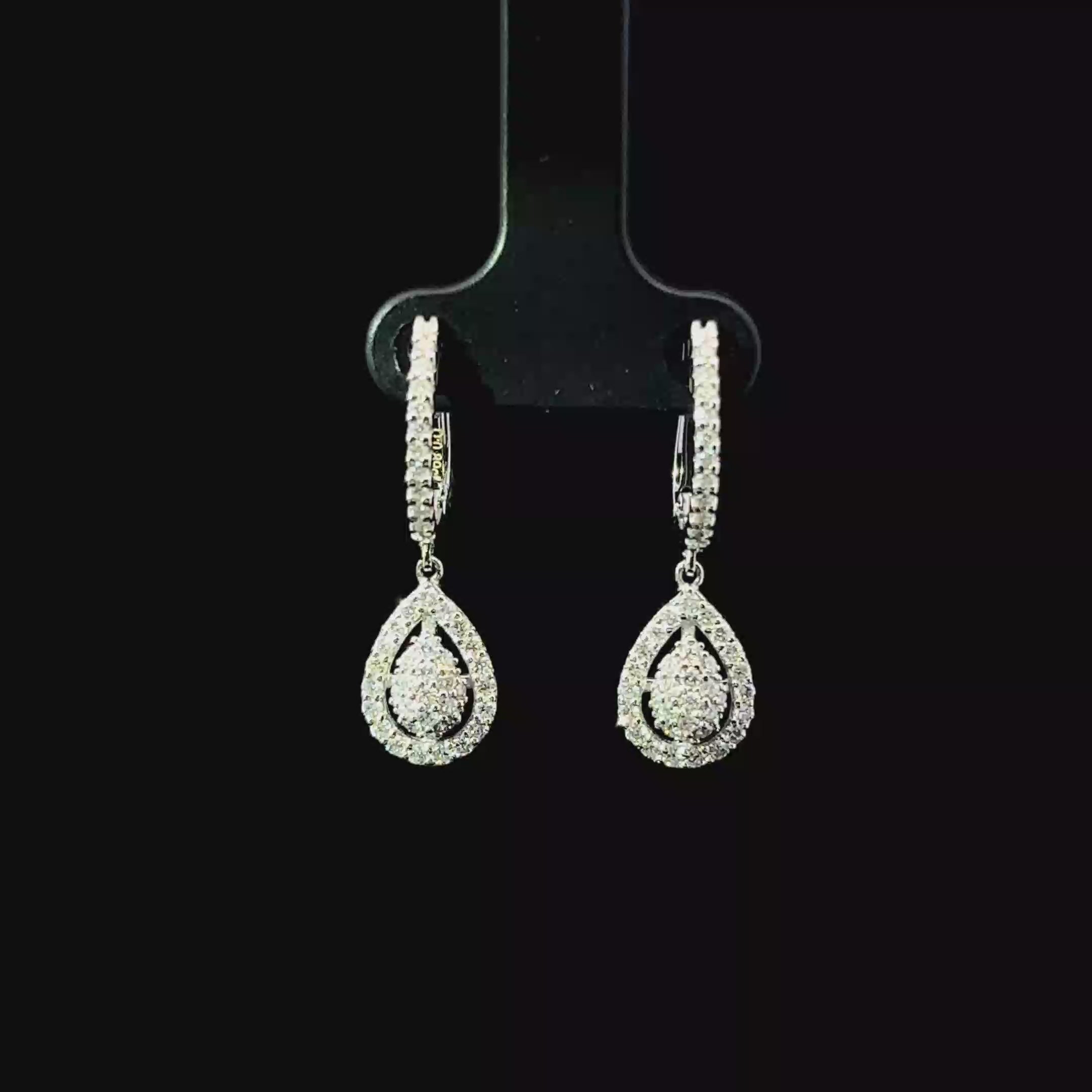 ARETES DE ORO CON DIAMANTES