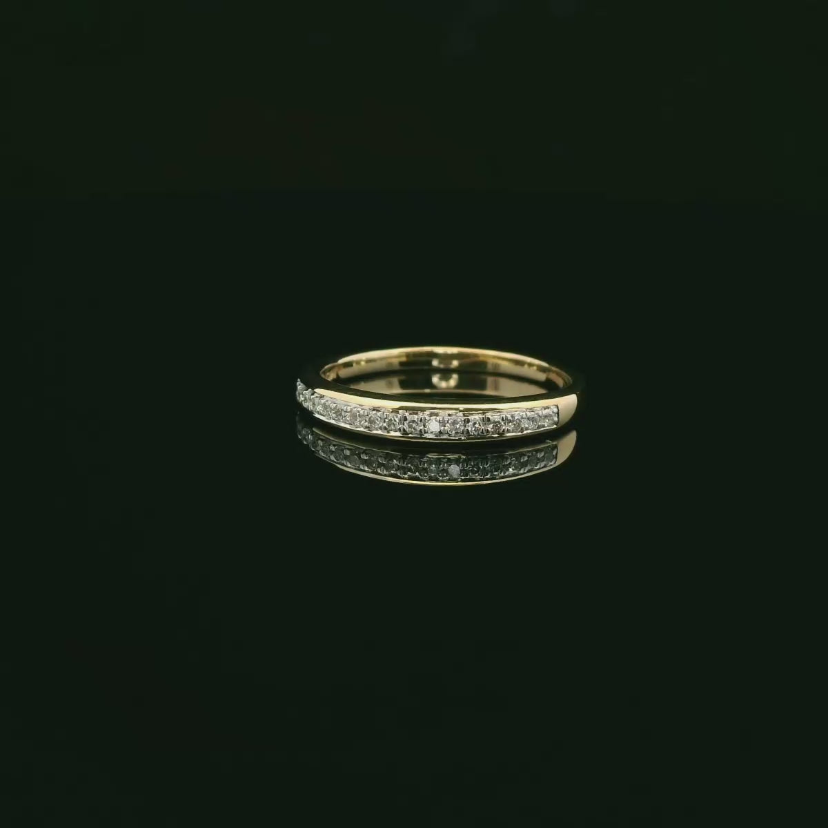 CHURUMBELA DE ORO CON DIAMANTES