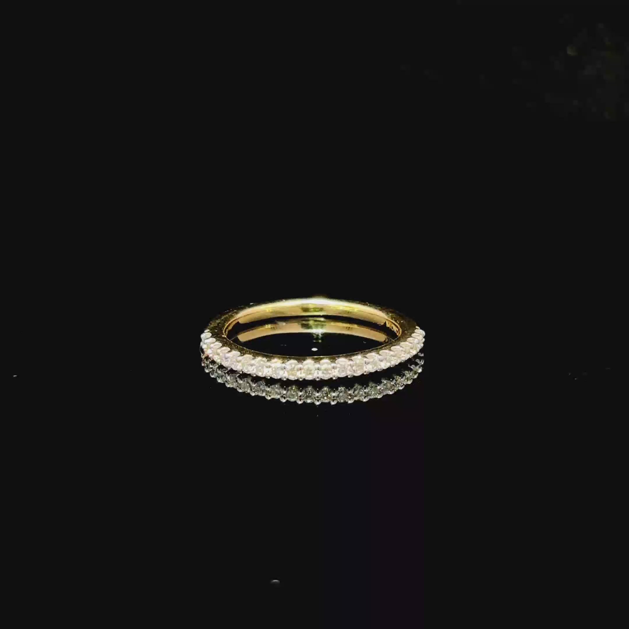 CHURUMBELA DE ORO CON DIAMANTES