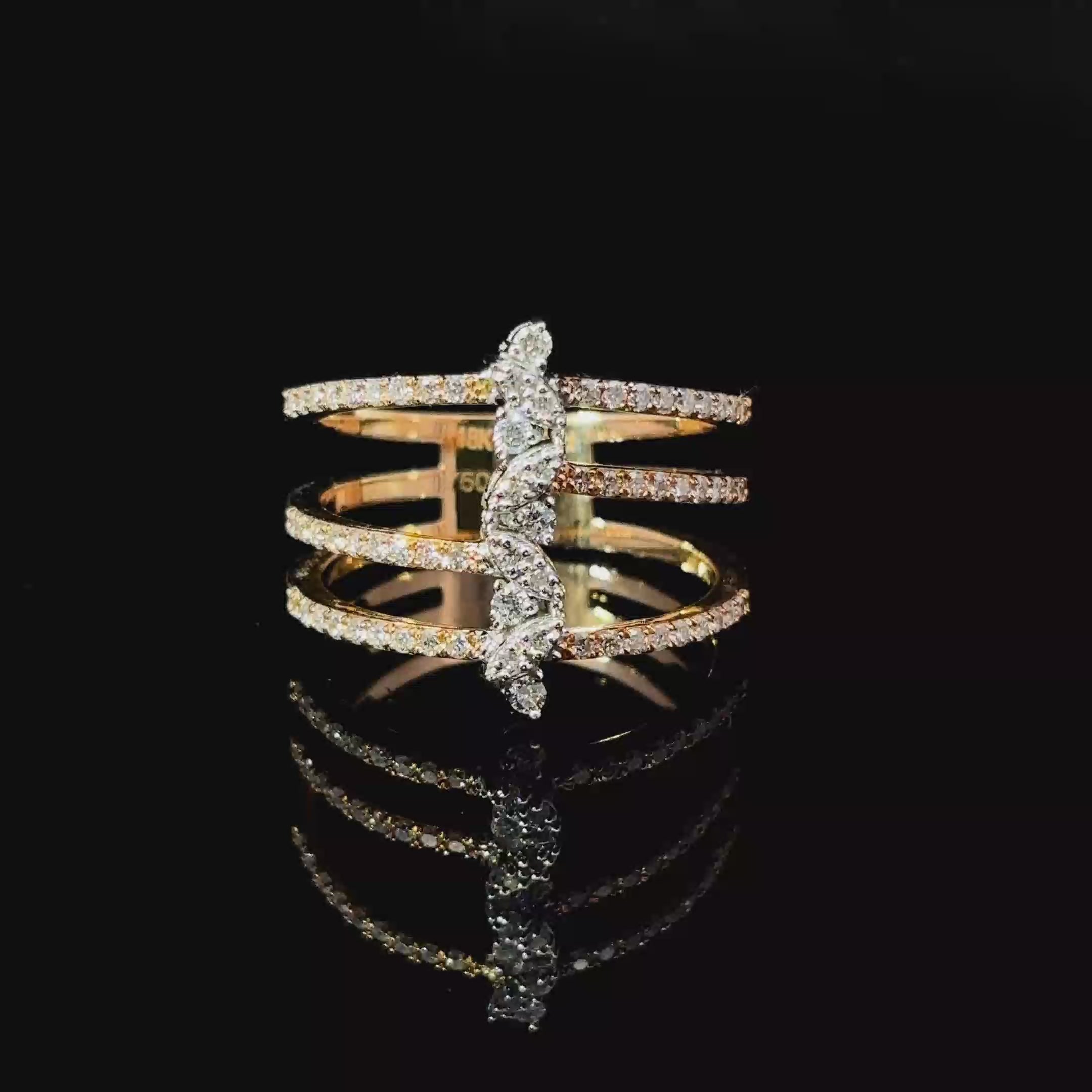 ANILLO DE ORO CON DIAMANTES