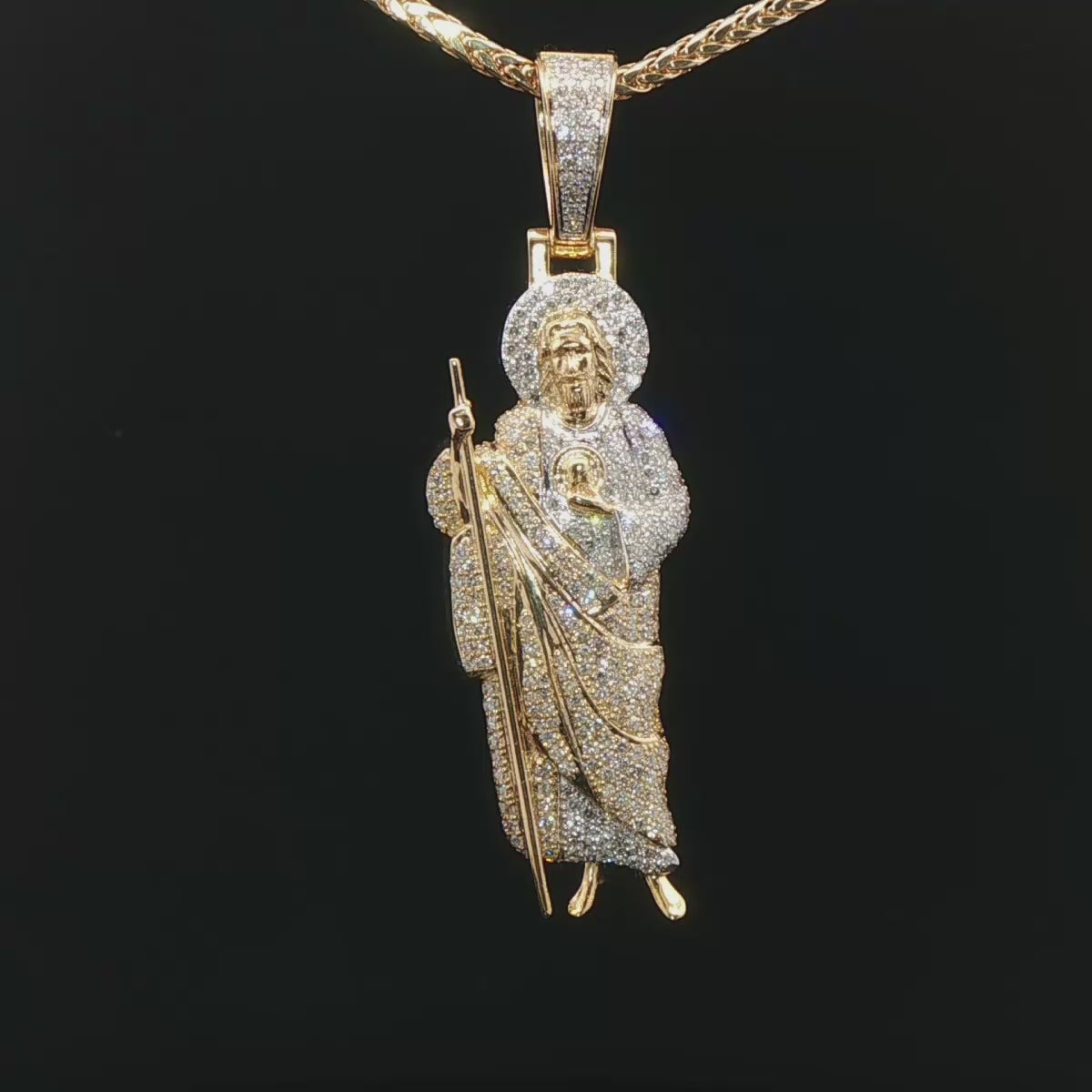 DIJE DE ORO CON DIAMANTES