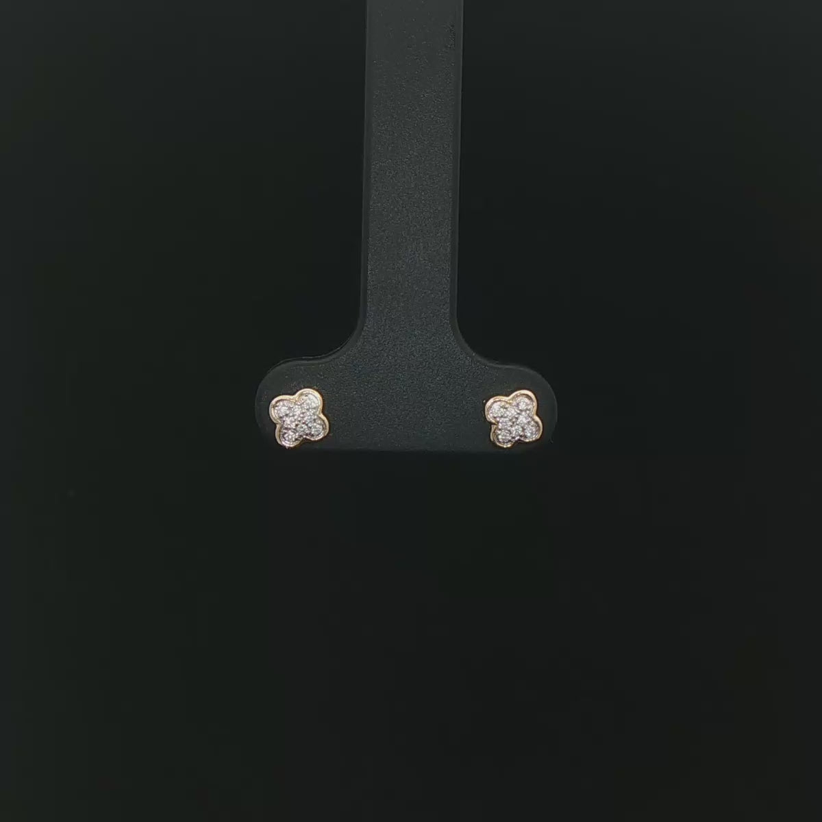 ARETES FLOR EN ORO 14K CON DIAMANTES