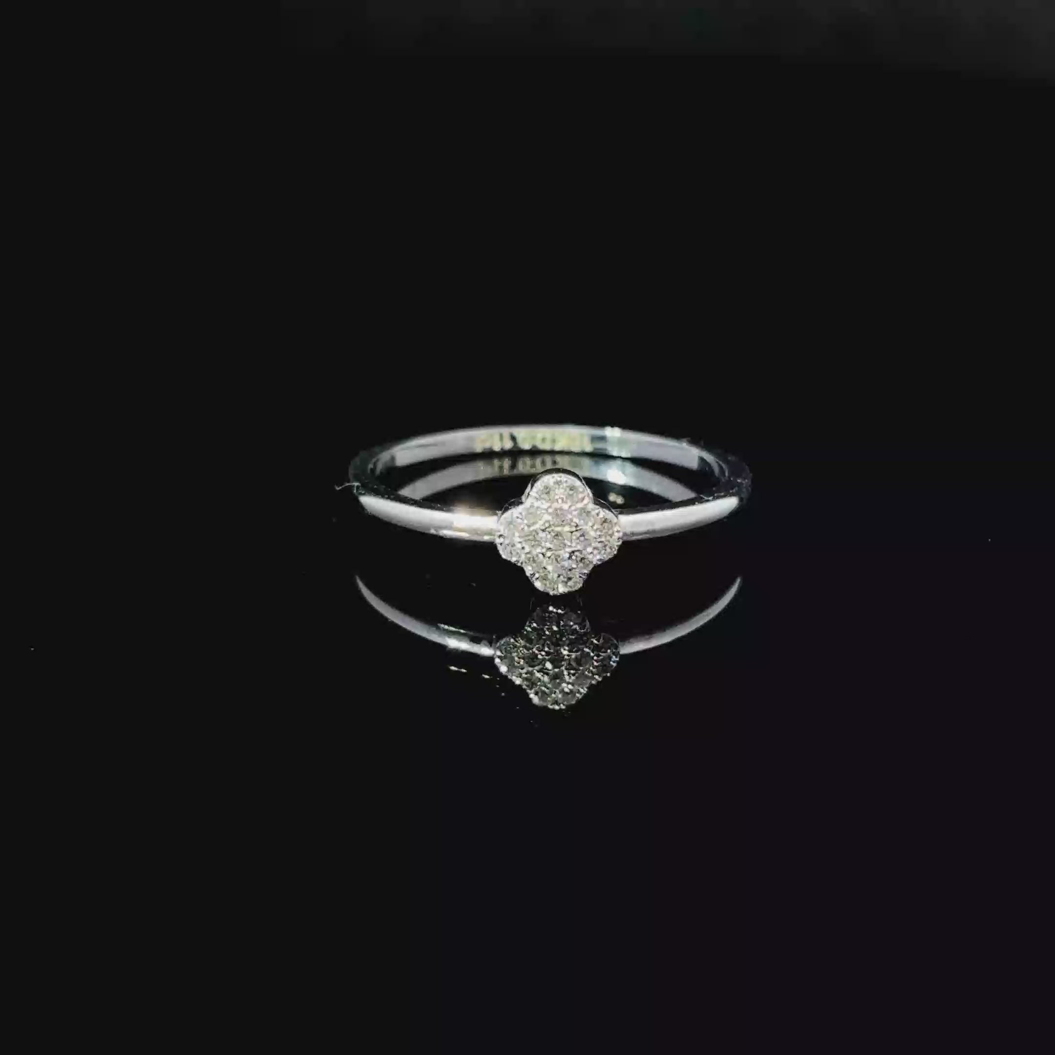 ANILLO DE ORO CON DIAMANTES