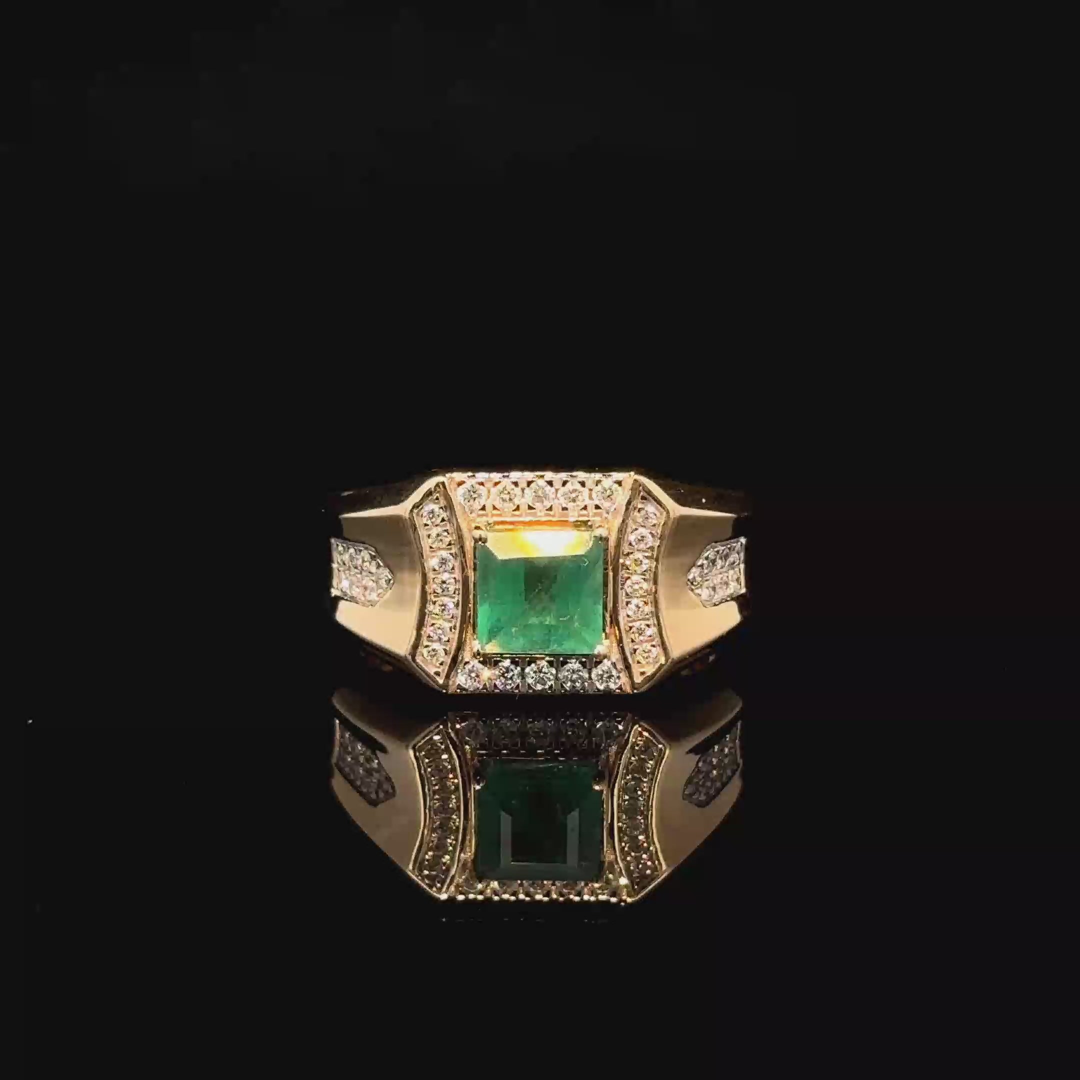 ANILLO DE ORO CON DIAMANTES Y ESMERALDA